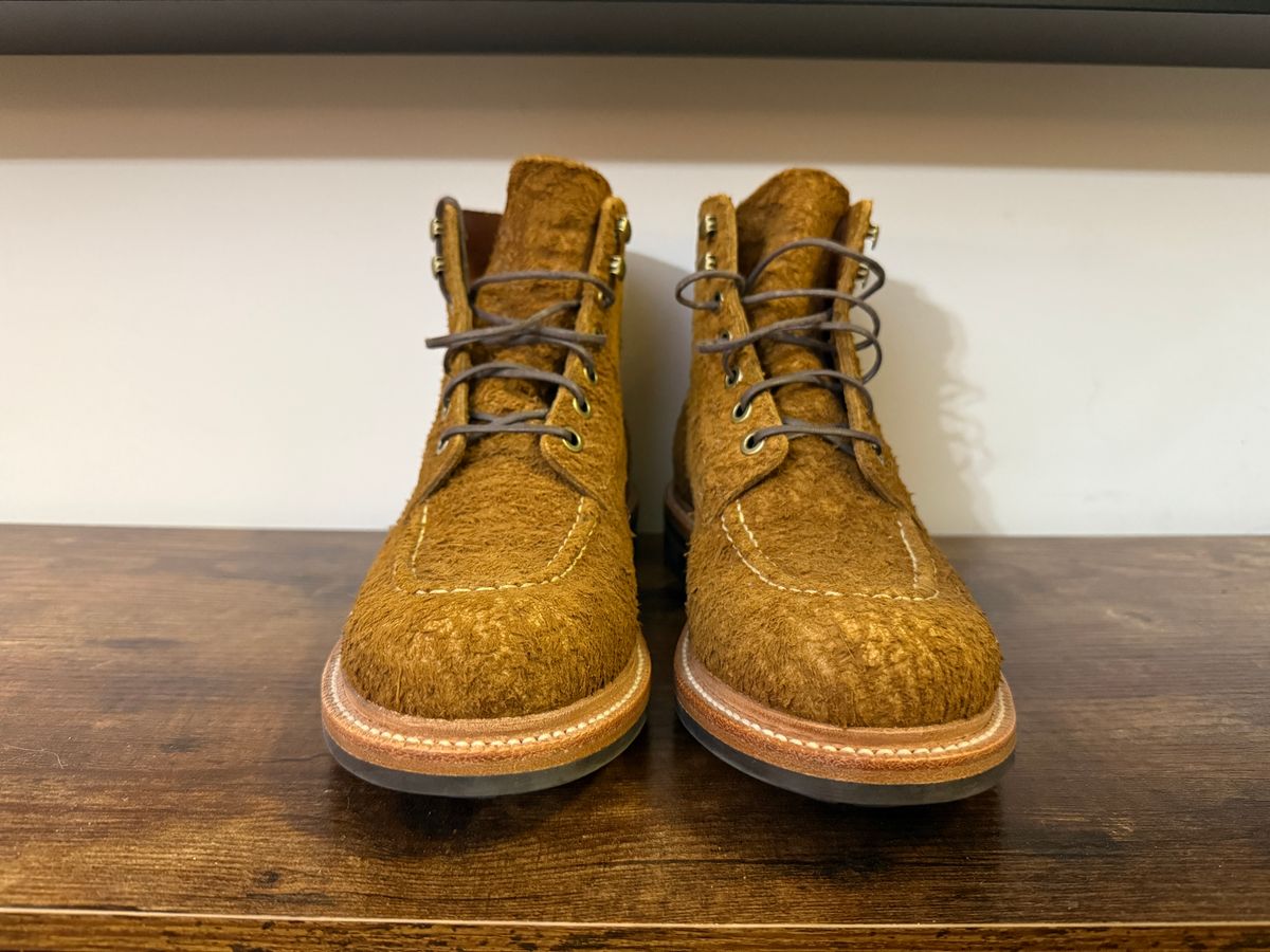 Photo by Shabazkilla on March 8, 2025 of the Grant Stone Brass Boot in C.F. Stead Bronze Rough Mohawk.