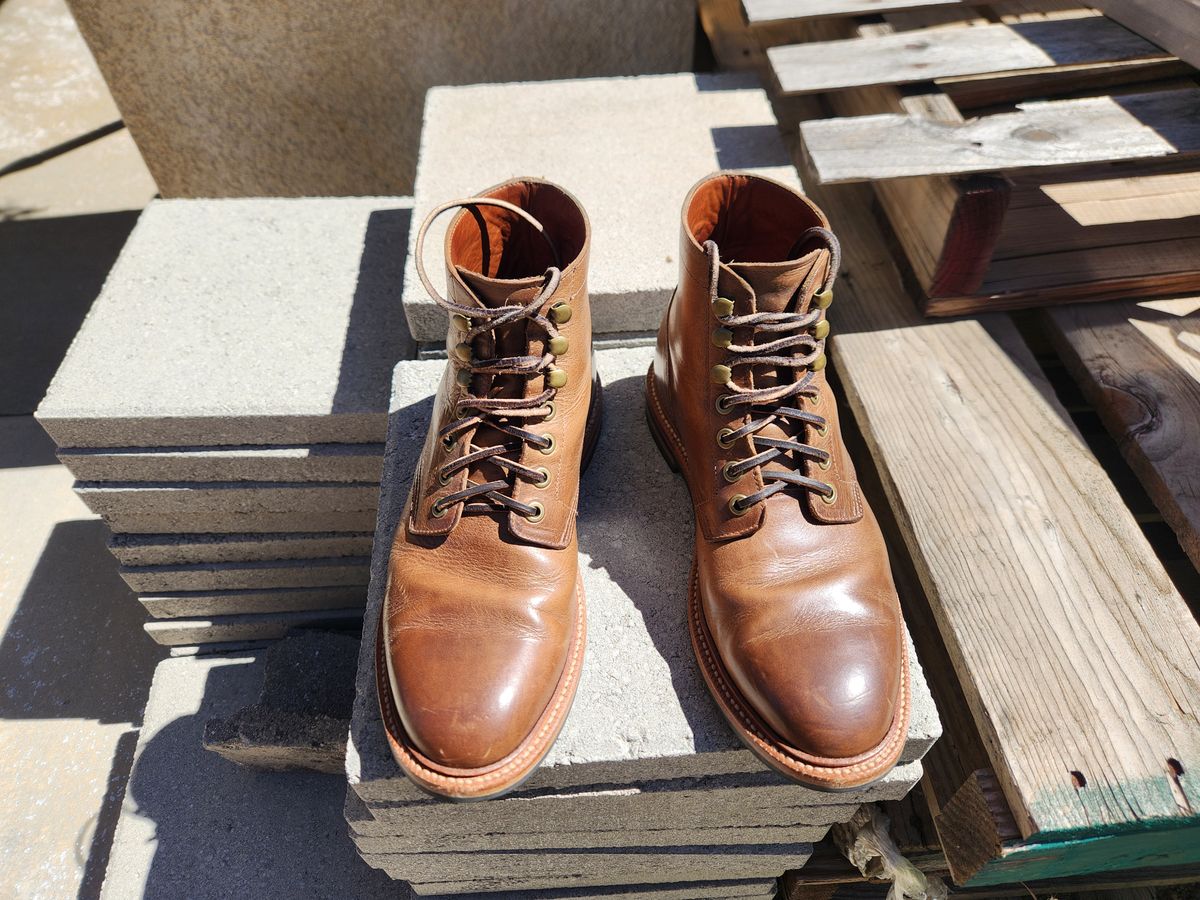 Photo by Chris2Fur on March 18, 2026 of the Grant Stone Diesel Boot in Horween Dune Chromexcel.