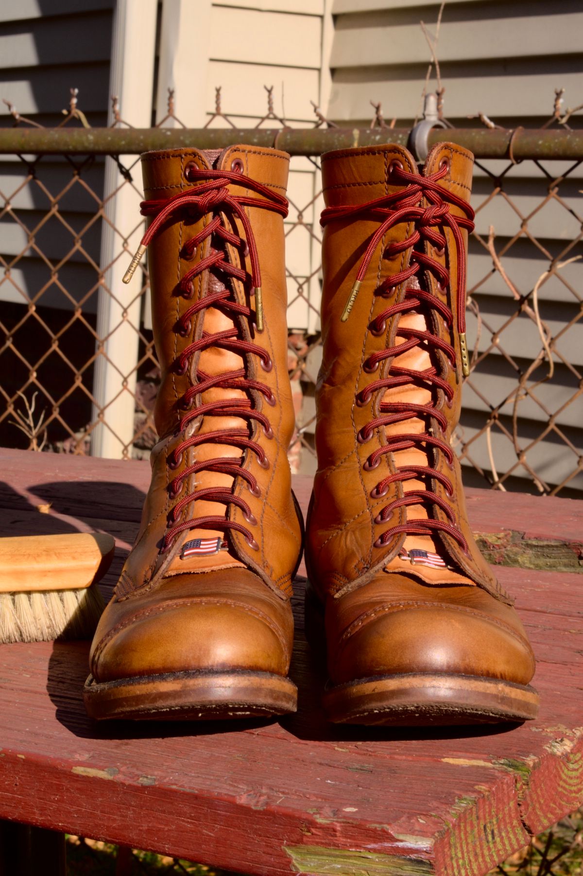 Photo by Hlmazur on November 1, 2024 of the Corcoran Jump Boot in Hand Dyed Light Tan.