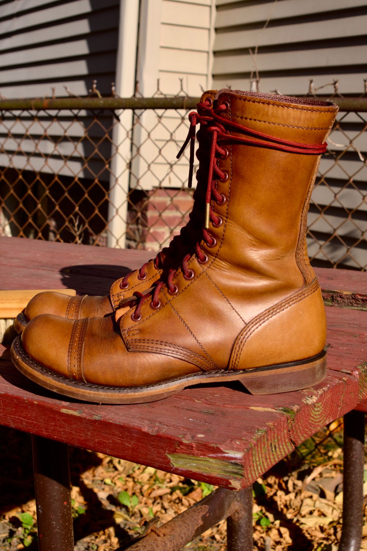 Photo by Hlmazur on November 1, 2024 of the Corcoran Jump Boot in Hand Dyed Light Tan.