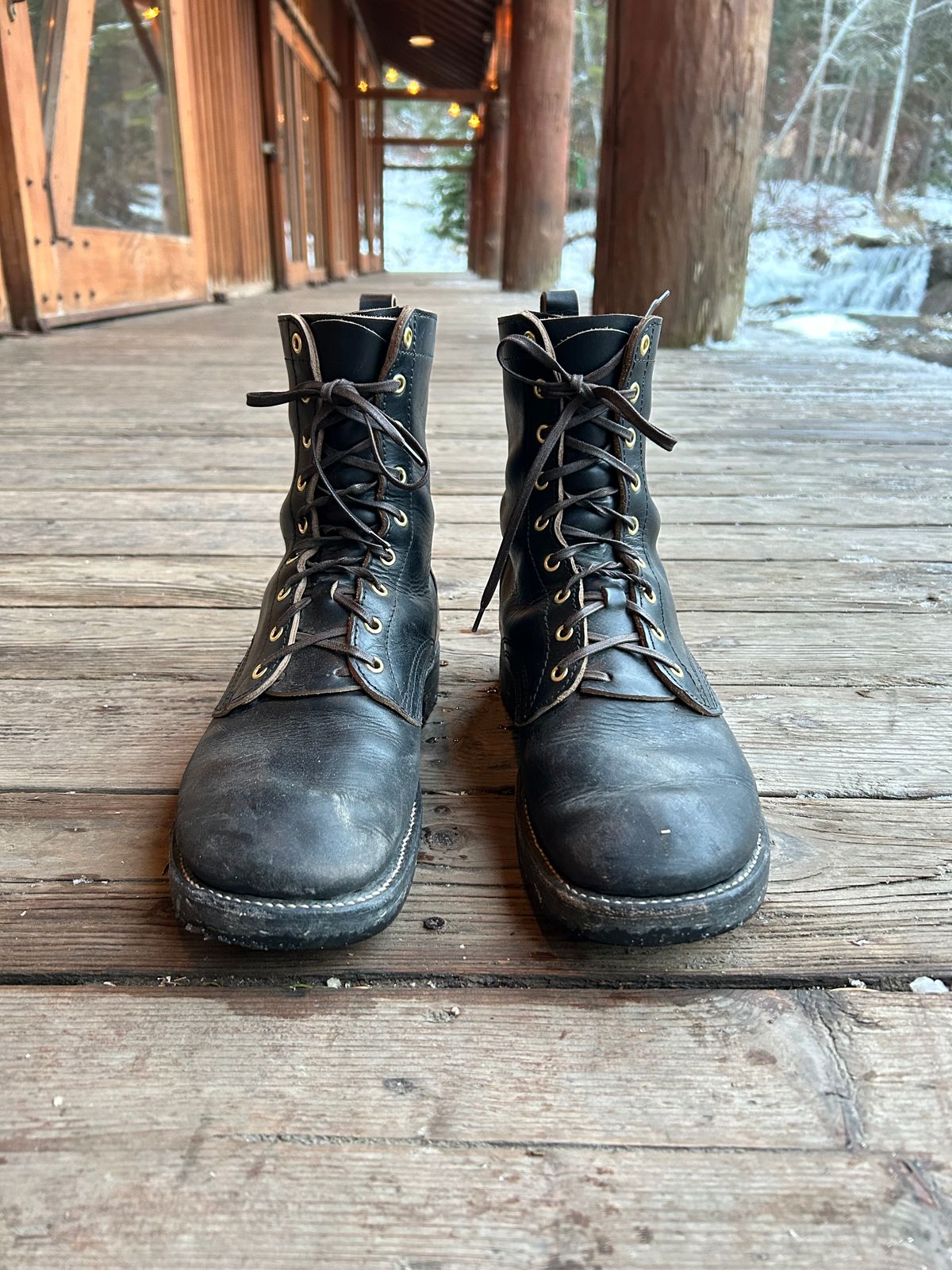 Photo by Wesbornbrand on December 1, 2024 of the Wesborn Custom Model in Horween Black Chromexcel.