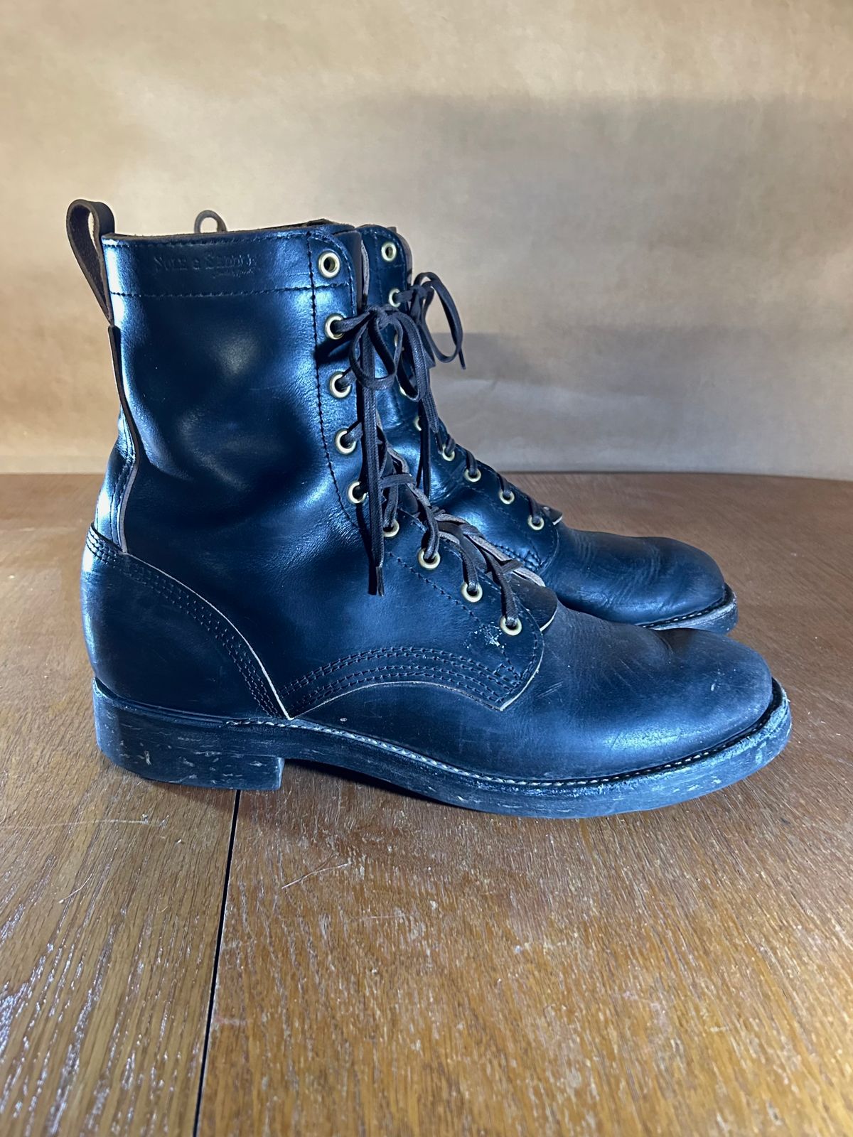 Photo by Wesbornbrand on January 6, 2025 of the Wesborn Custom Model in Horween Black Chromexcel.