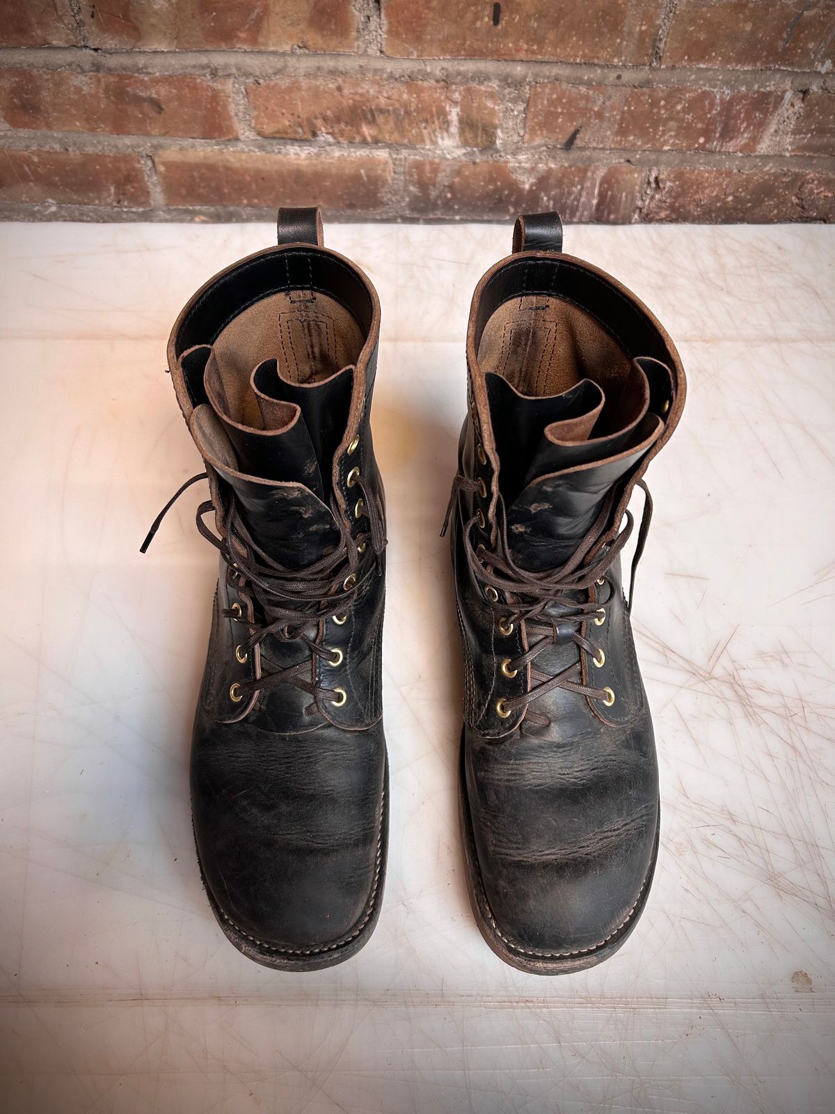 Photo by Wesbornbrand on March 3, 2025 of the Wesborn Custom Model in Horween Black Chromexcel.