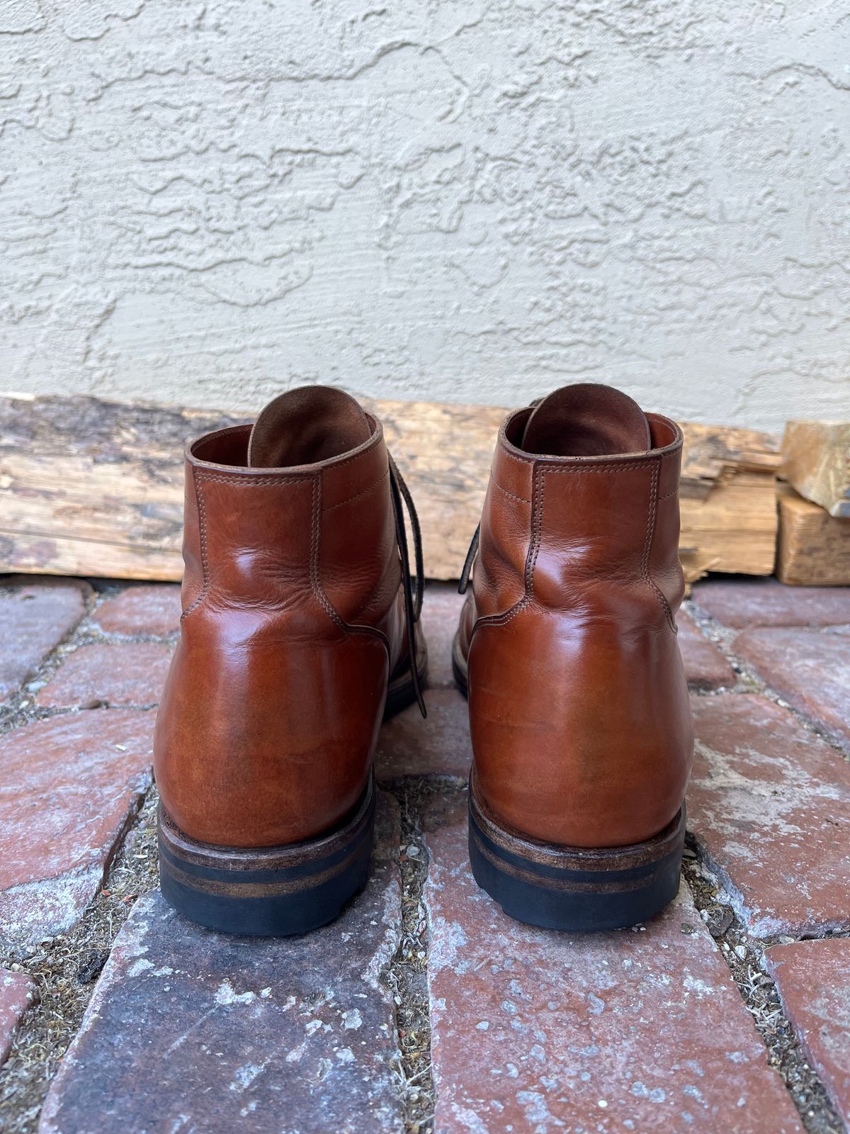 Photo by quaidieurodeo on October 2, 2025 of the Viberg Service Boot BCT in Maryam Used Cuoio Vitello Calf.