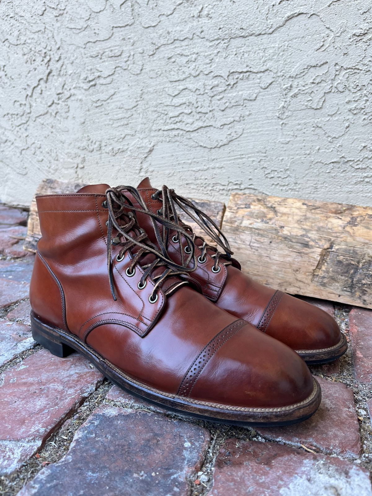 Photo by quaidieurodeo on October 2, 2025 of the Viberg Service Boot BCT in Maryam Used Cuoio Vitello Calf.