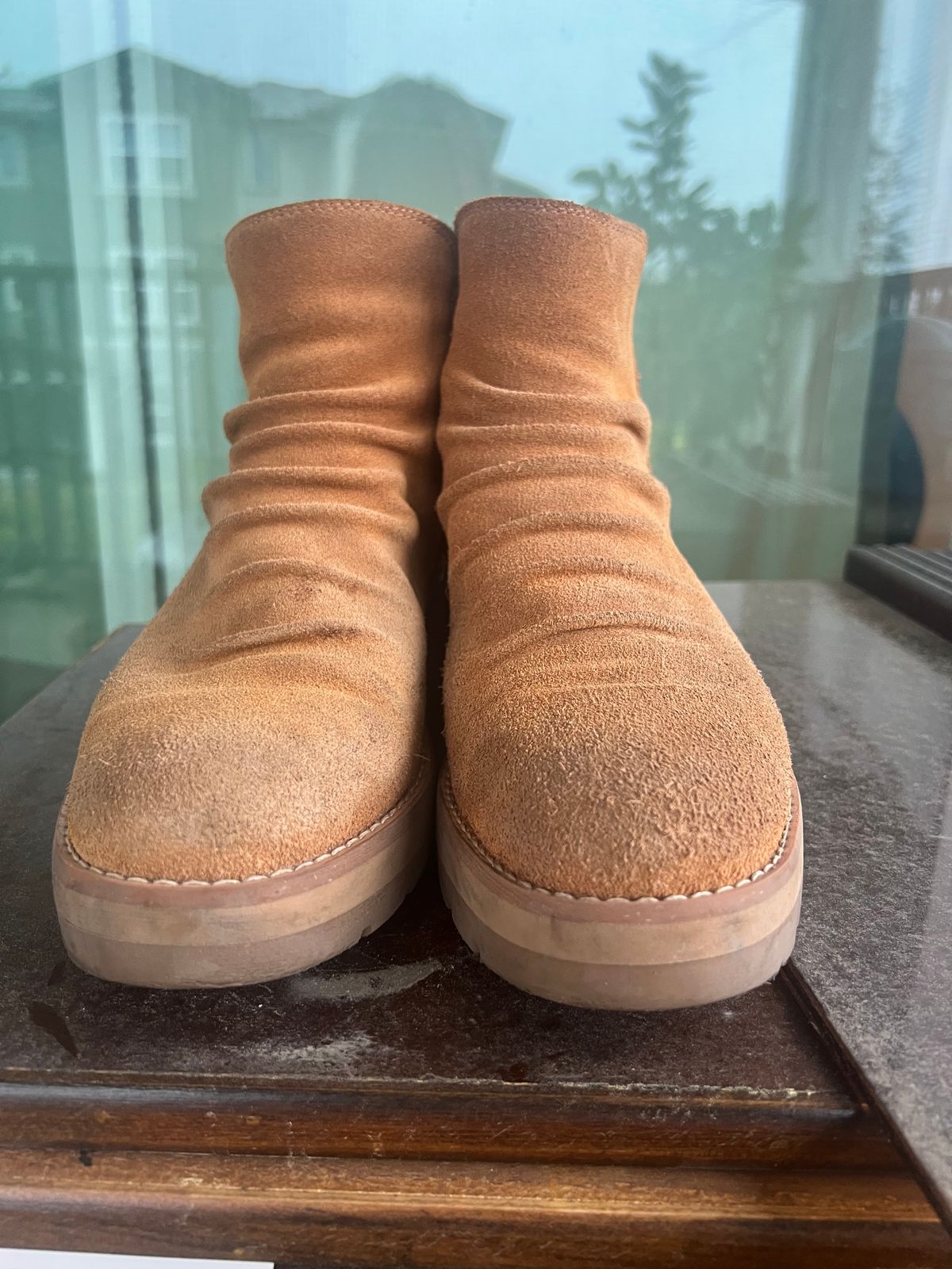 Photo by fenhems on January 5, 2026 of the earth et yonder in light brown 230 roughout.