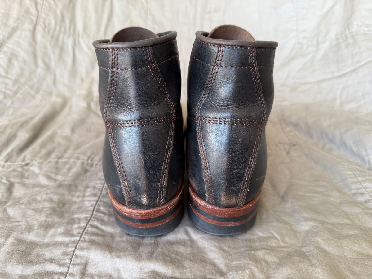 Photo by gameofdrones on October 4, 2025 of the John Lofgren El Capitan in Horween Black Chromexcel.