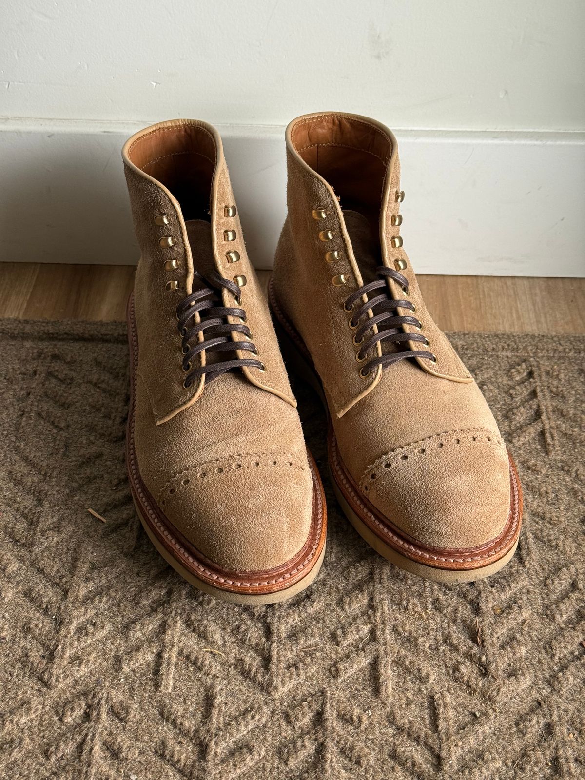 Photo by gameofdrones on June 26, 2026 of the Alden Cap Toe Boot in Tan Suede.