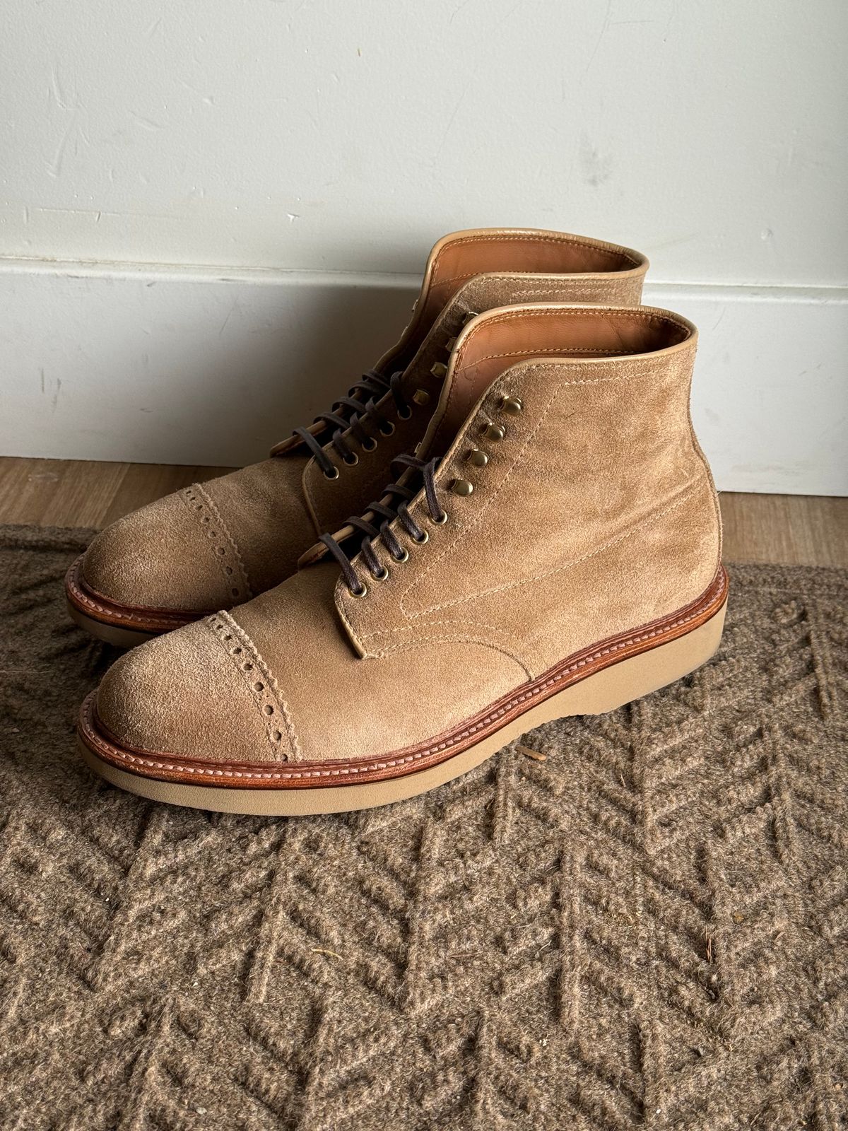 Photo by gameofdrones on June 26, 2026 of the Alden Cap Toe Boot in Tan Suede.