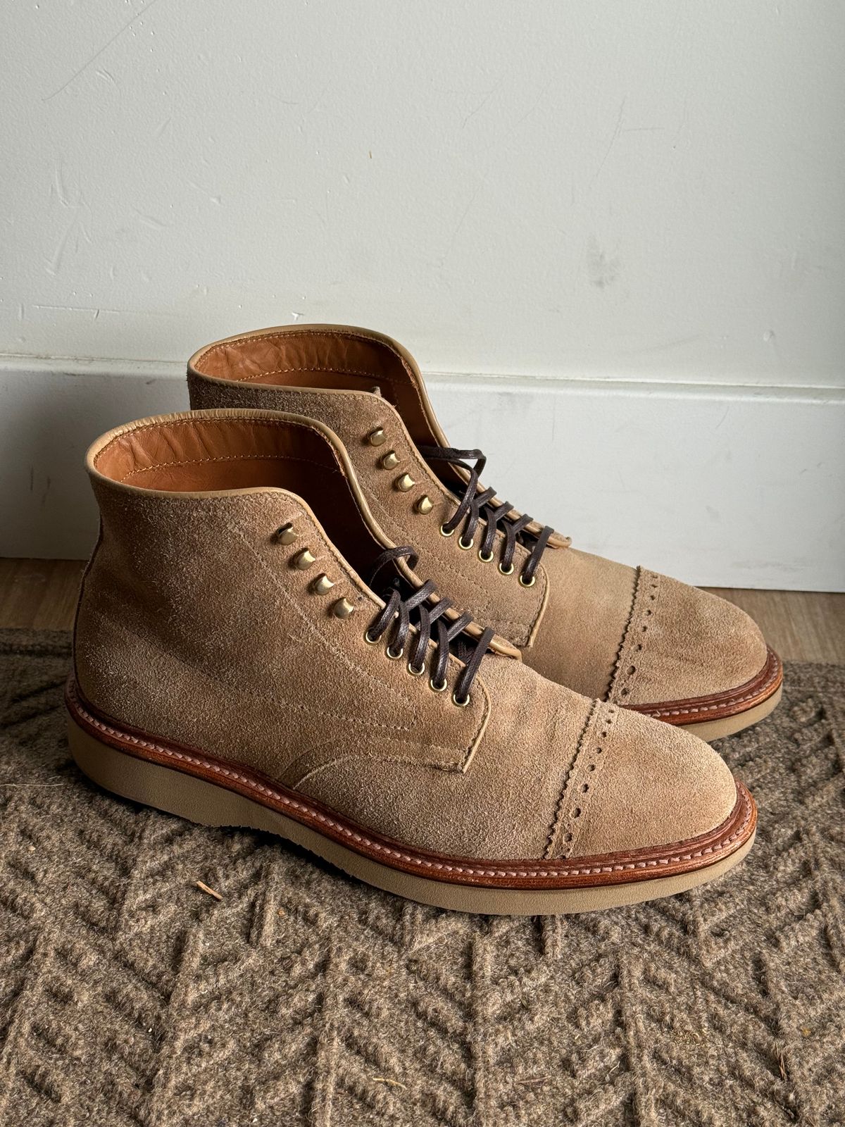 Photo by gameofdrones on June 26, 2026 of the Alden Cap Toe Boot in Tan Suede.