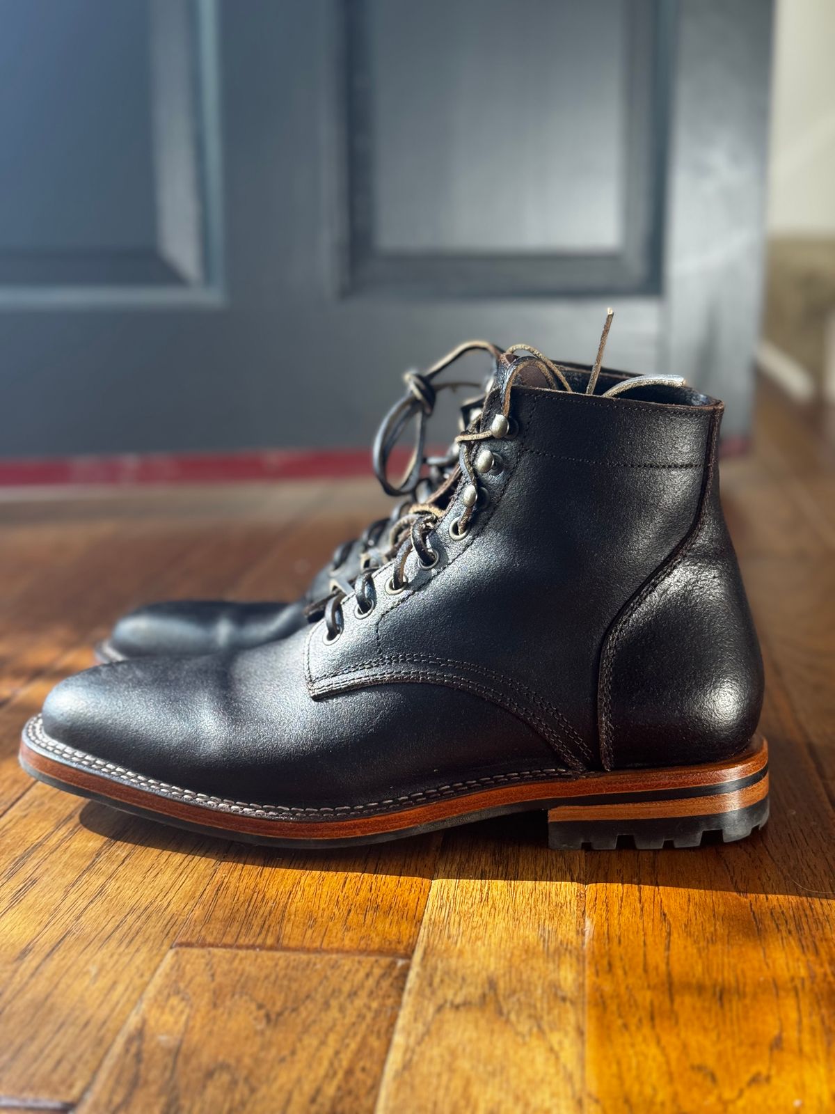 Photo by clintashlock on November 5, 2025 of the Parkhurst Allen Stitchdown in Horween Brown Waxed Flesh.