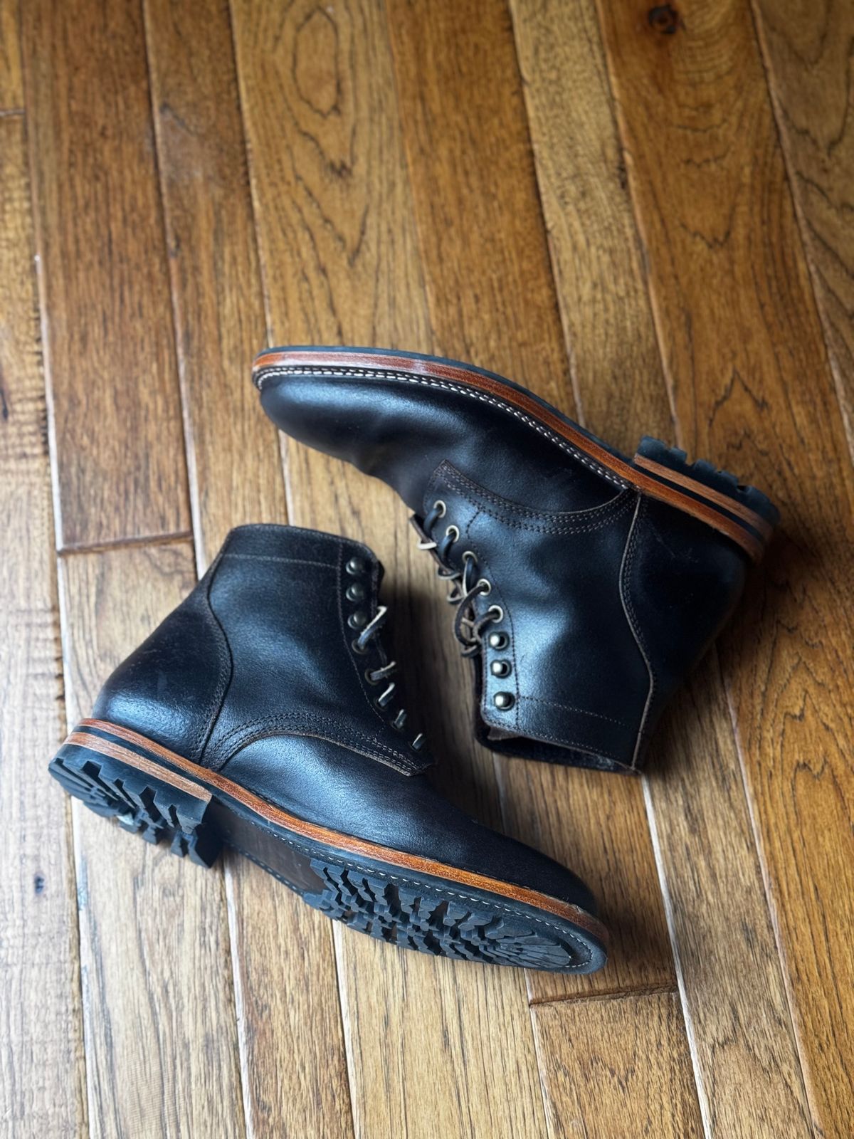 Photo by clintashlock on December 5, 2025 of the Parkhurst Allen Stitchdown in Horween Brown Waxed Flesh.