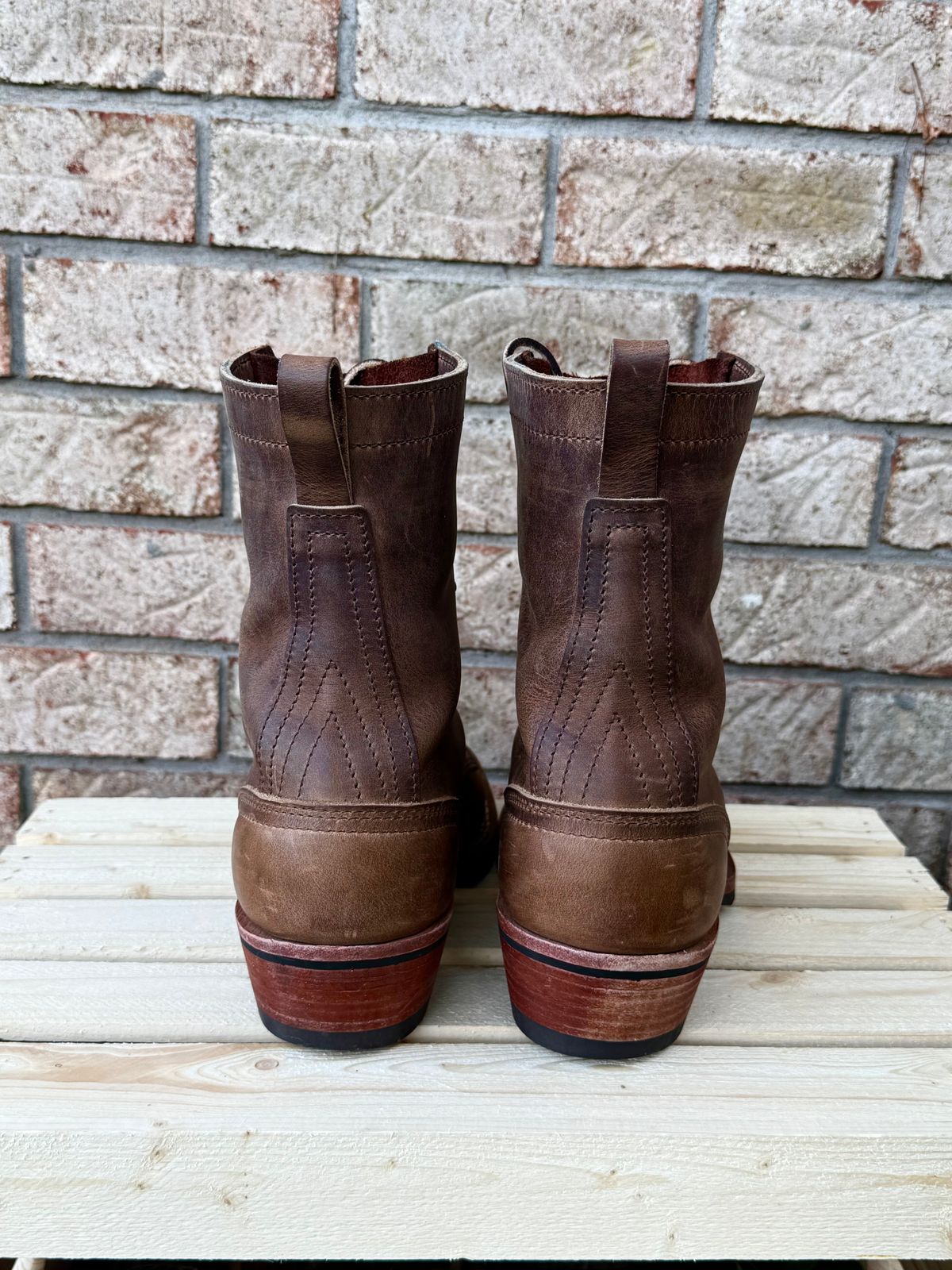 Photo by PatinaThunderDazzle on November 1, 2025 of the Nicks Packer in Predator Natural.