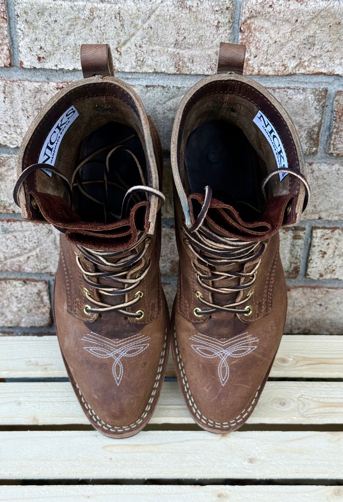 Photo by PatinaThunderDazzle on November 1, 2025 of the Nicks Packer in Predator Natural.