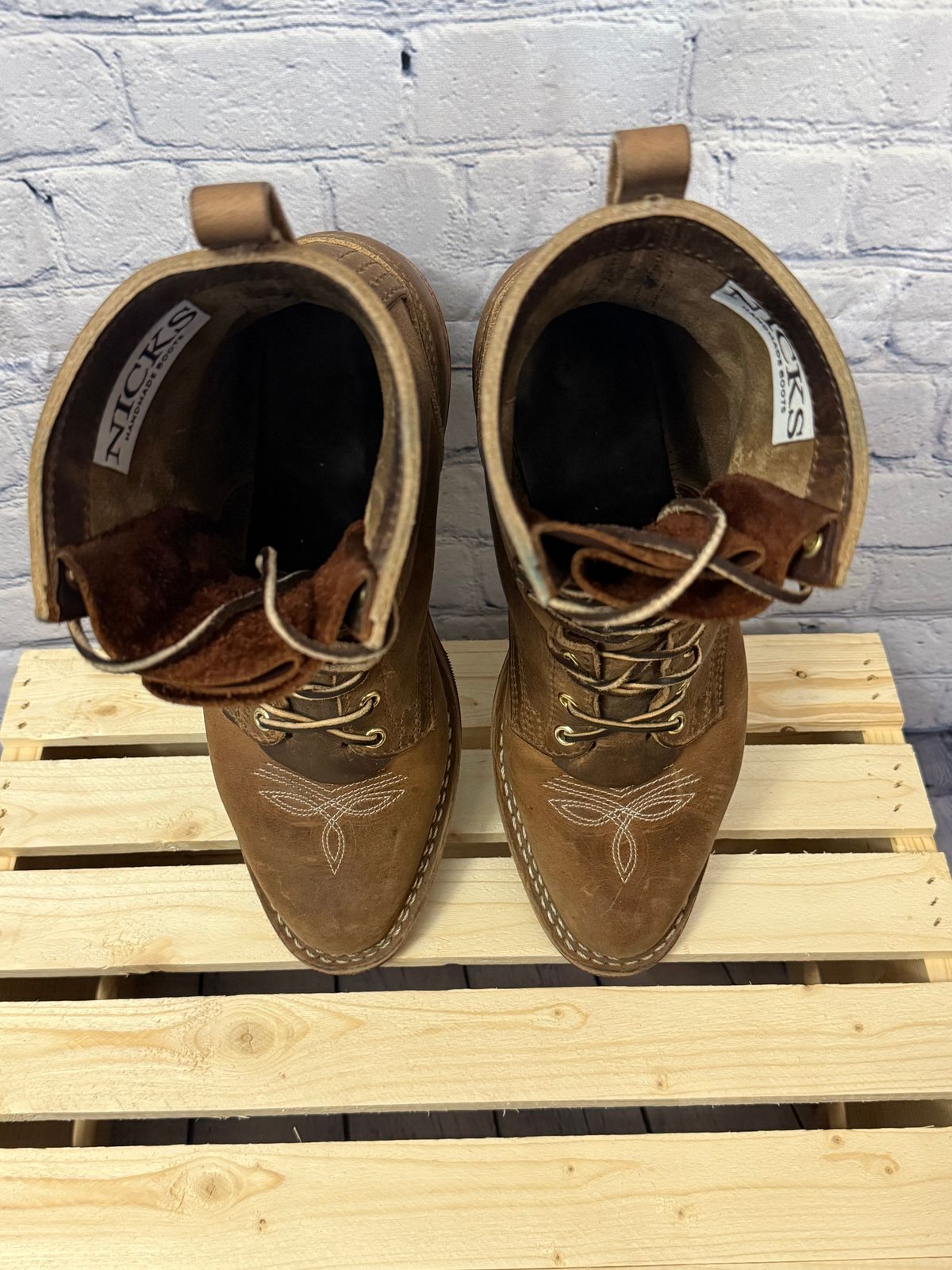 Photo by PatinaThunderDazzle on December 5, 2025 of the Nicks Packer in Predator Natural.