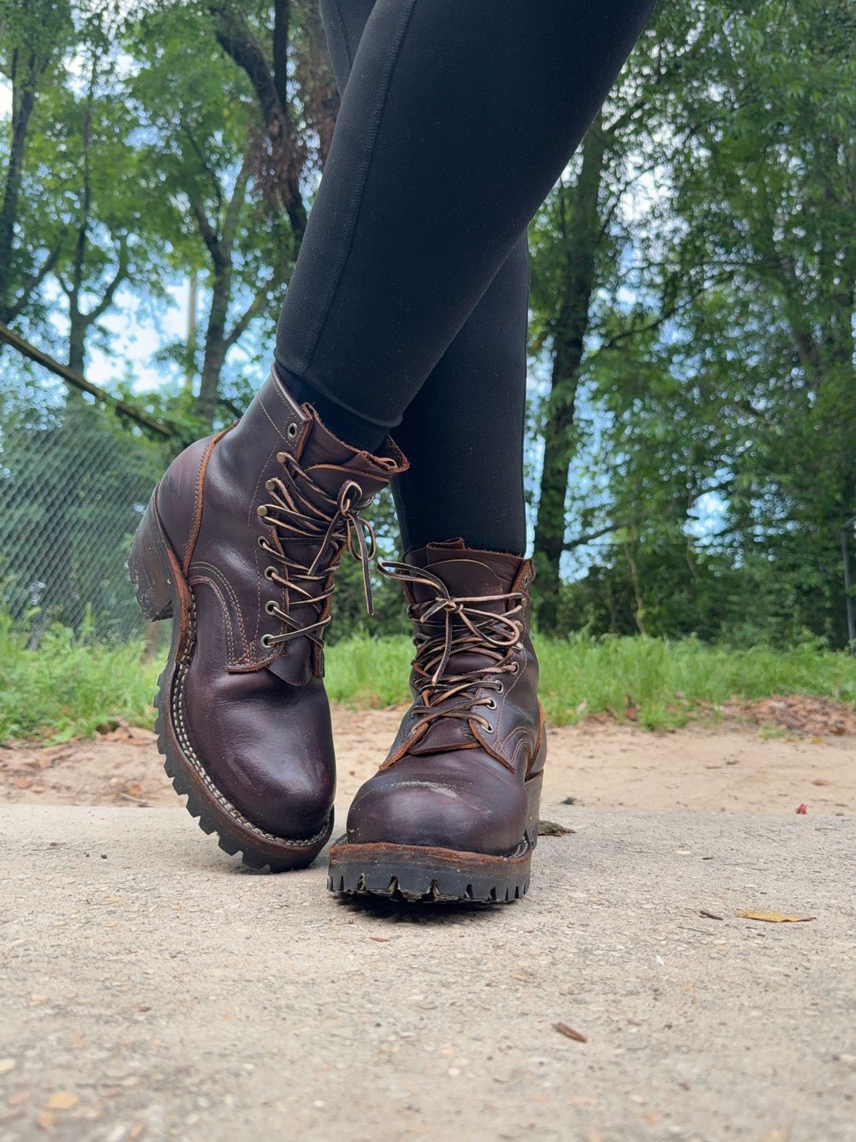 Photo by PatinaThunderDazzle on April 15, 2025 of the Frank's Boots Wilshire in Seidel Brown Domain.
