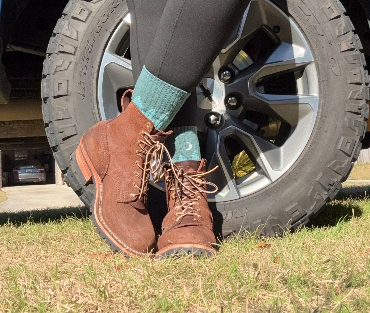 Photo by PatinaThunderDazzle on February 2, 2025 of the Nicks Urban Logger in Seidel 1964 Walnut Roughout.