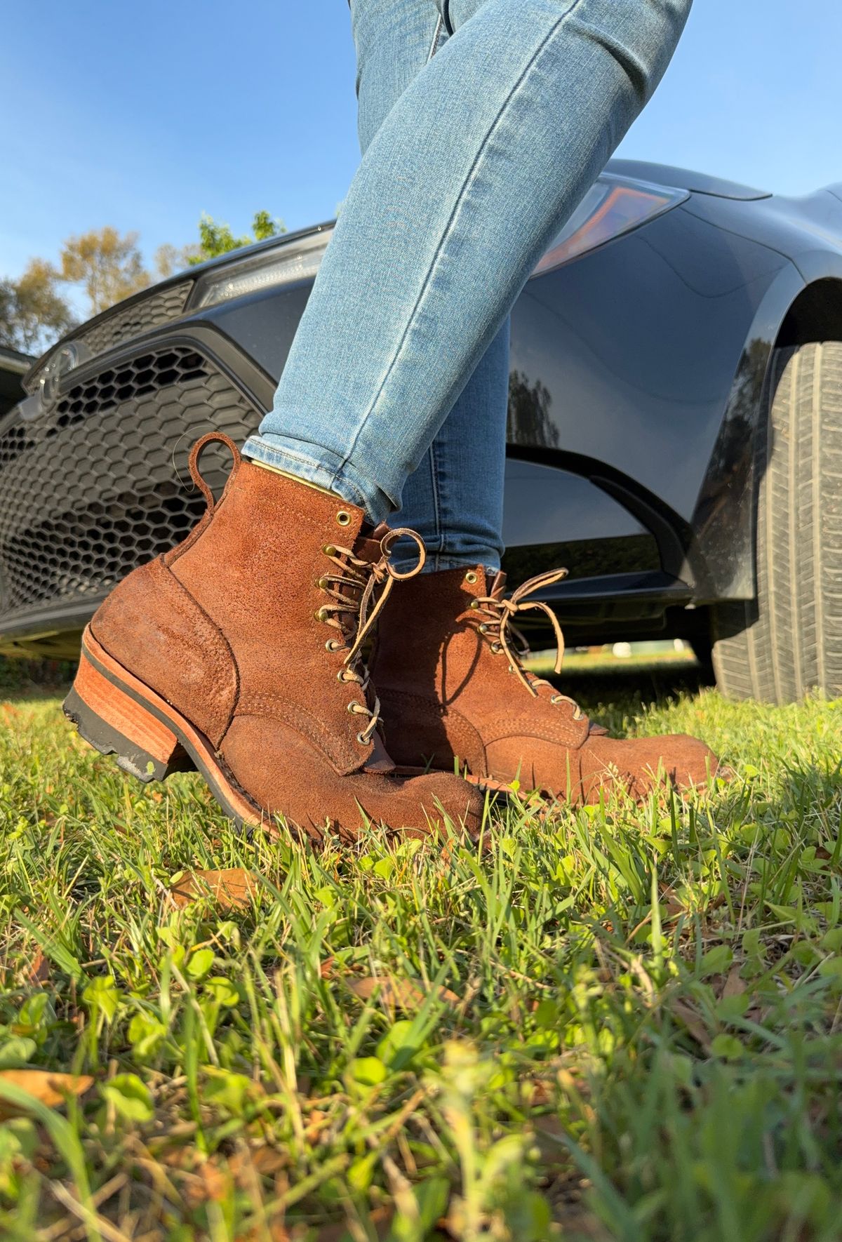 Photo by PatinaThunderDazzle on March 27, 2025 of the Nicks Urban Logger in Seidel 1964 Walnut Roughout.