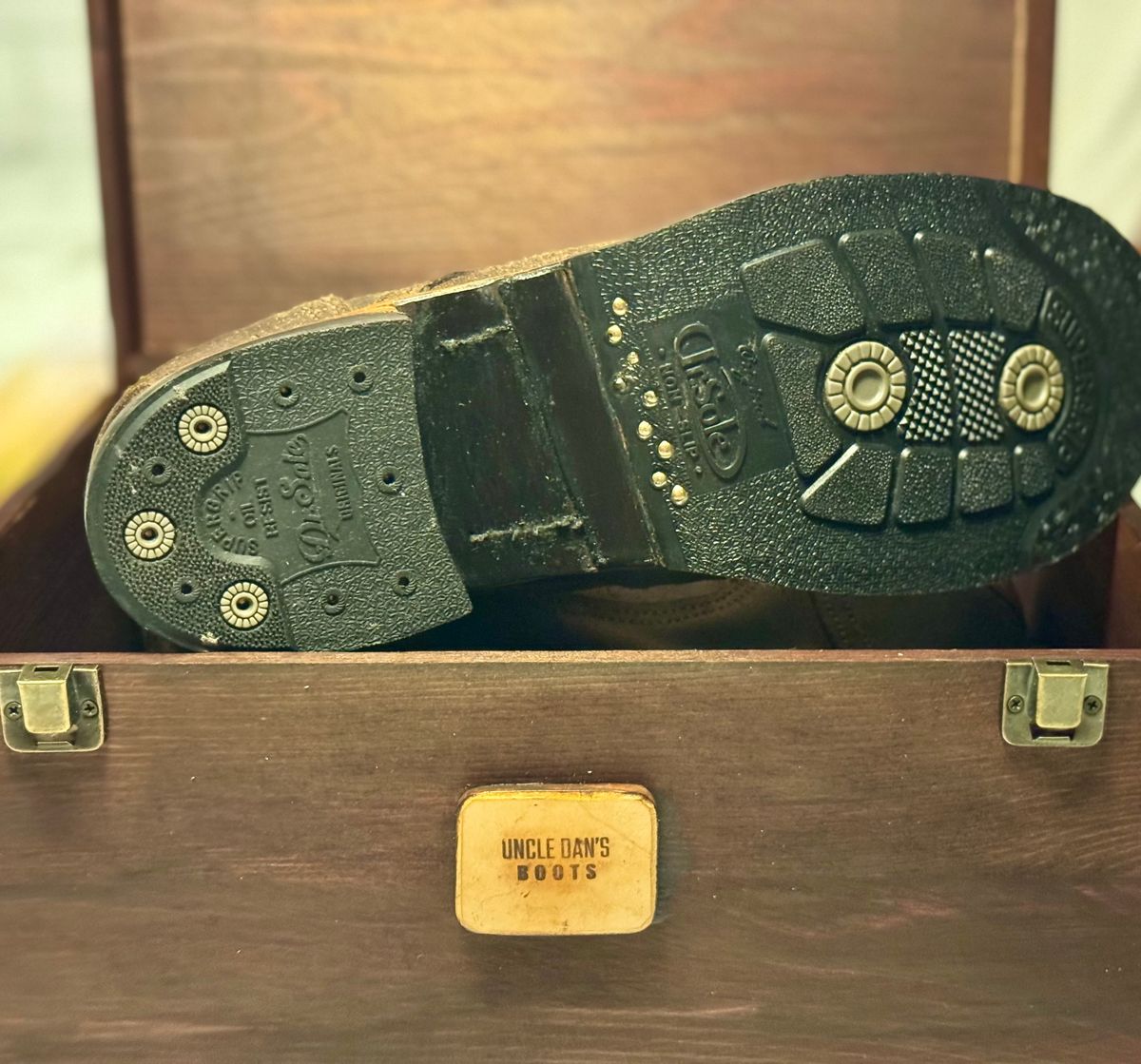 Photo by Uncle_Dans_Boots on January 14, 2026 of the Uncle Dan’s Boots Custom Model in Lefarc Flesh Out.