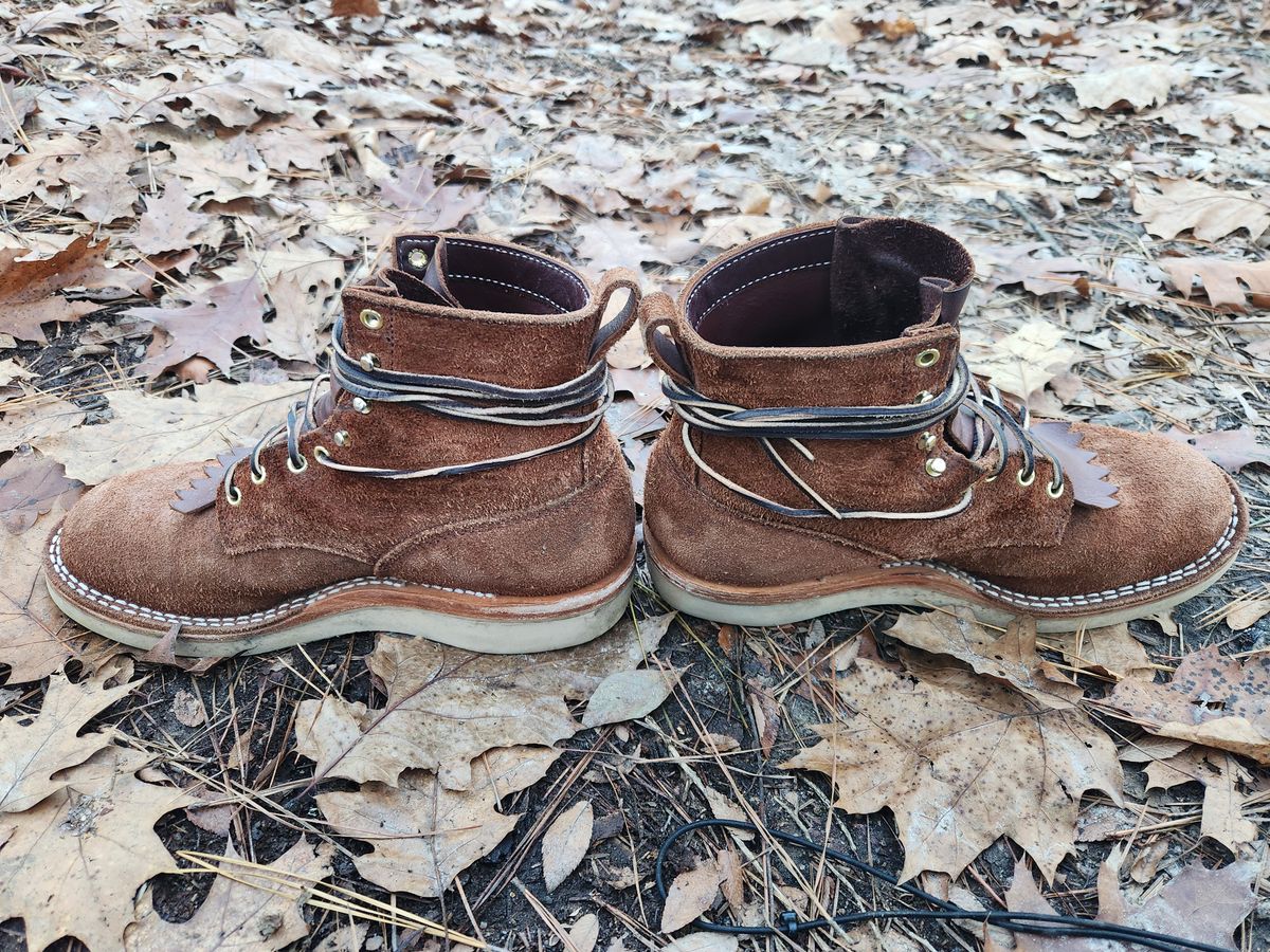 Photo by Hayduke on December 31, 2024 of the Frank's Boots Ranier in Seidel Chocolate Oil Tan Roughout.