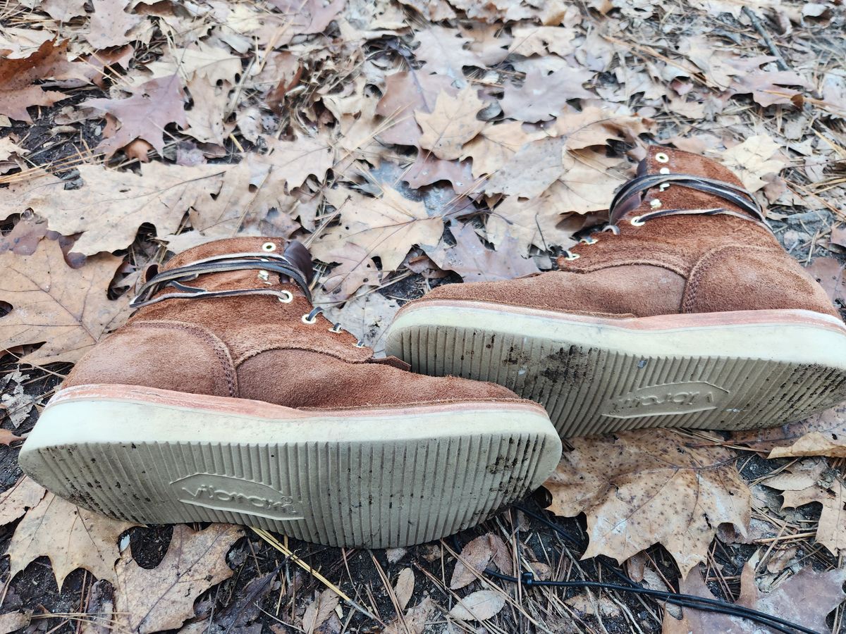 Photo by Hayduke on December 31, 2024 of the Frank's Boots Ranier in Seidel Chocolate Oil Tan Roughout.