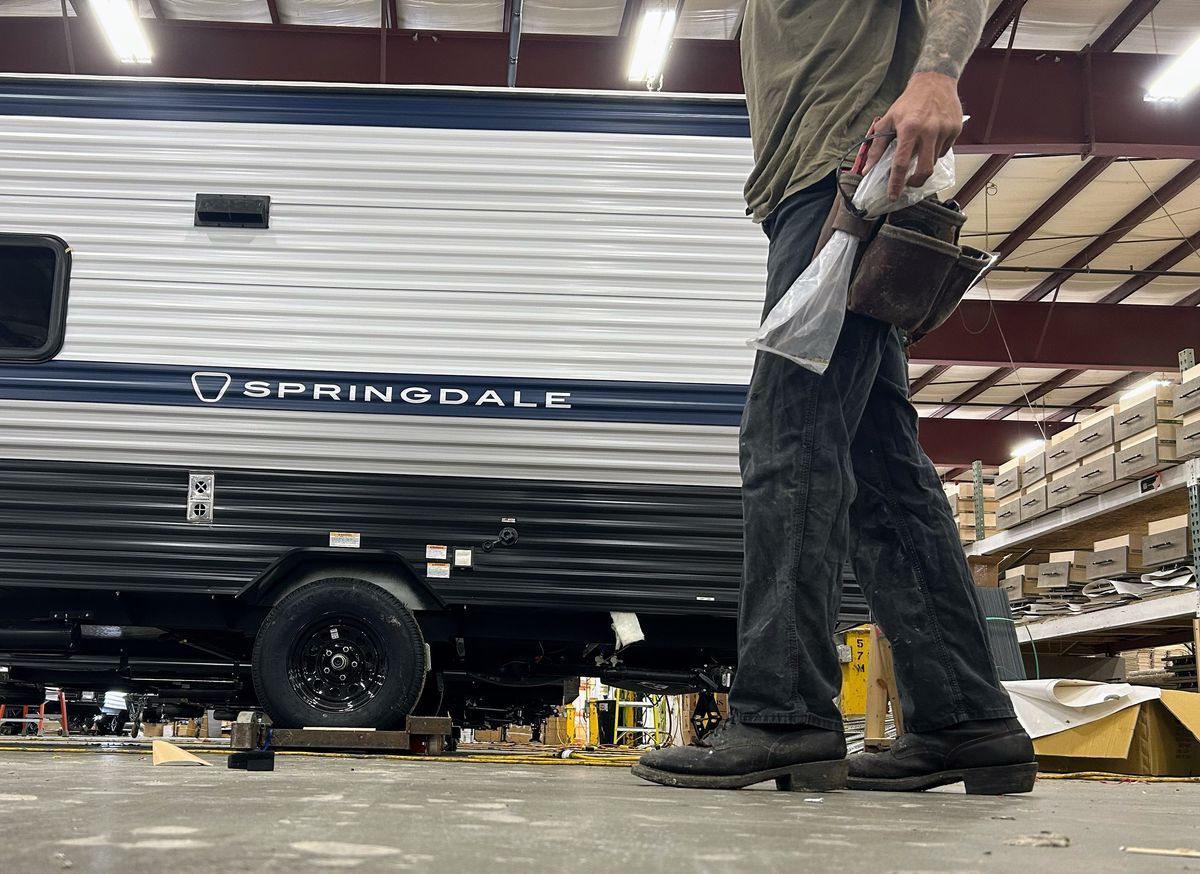 Photo by BlueAnarchy on November 3, 2025 of the White's Whites / X Rose Anvil Drifter 3.0 in Seidel Bloodcore.