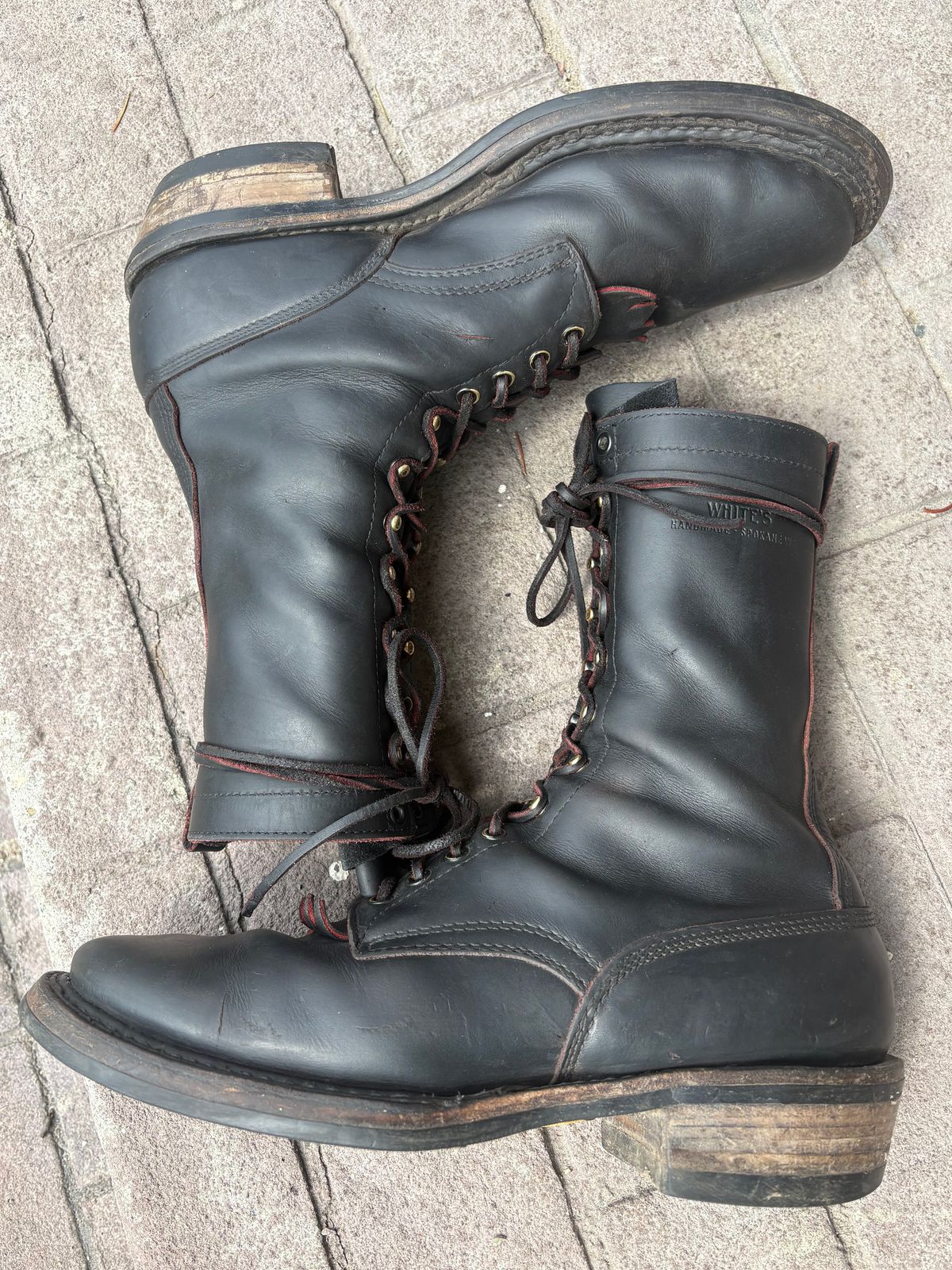 Photo by BlueAnarchy on April 3, 2026 of the White's Whites / X Rose Anvil Drifter 3.0 in Seidel Bloodcore.