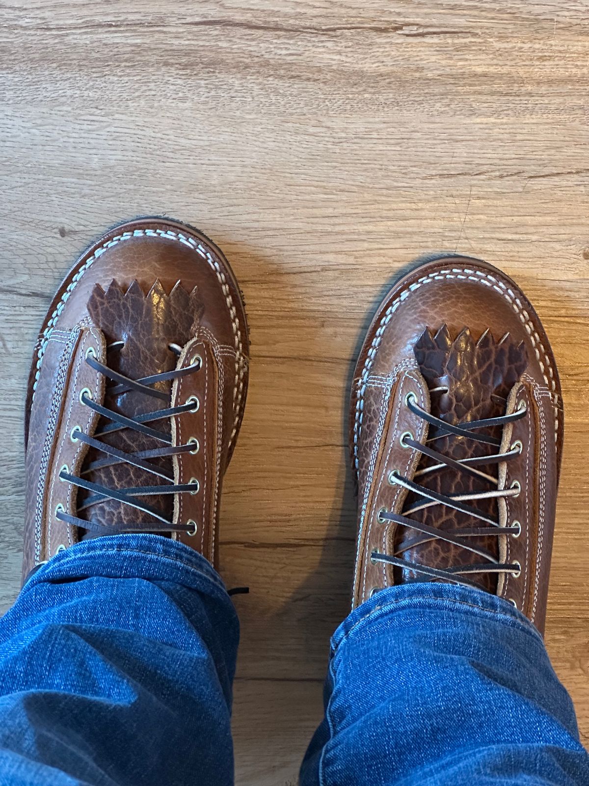 Photo by ds on January 27, 2025 of the Frank's Boots Monkey Boot in Law Tanning Cognac Big Horn Shrunken Bison.