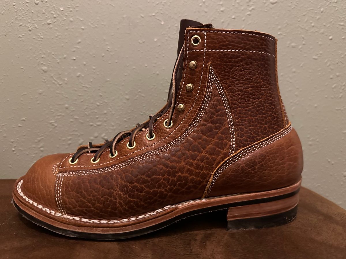 Photo by ds on February 6, 2025 of the Frank's Boots Monkey Boot in Law Tanning Cognac Big Horn Shrunken Bison.
