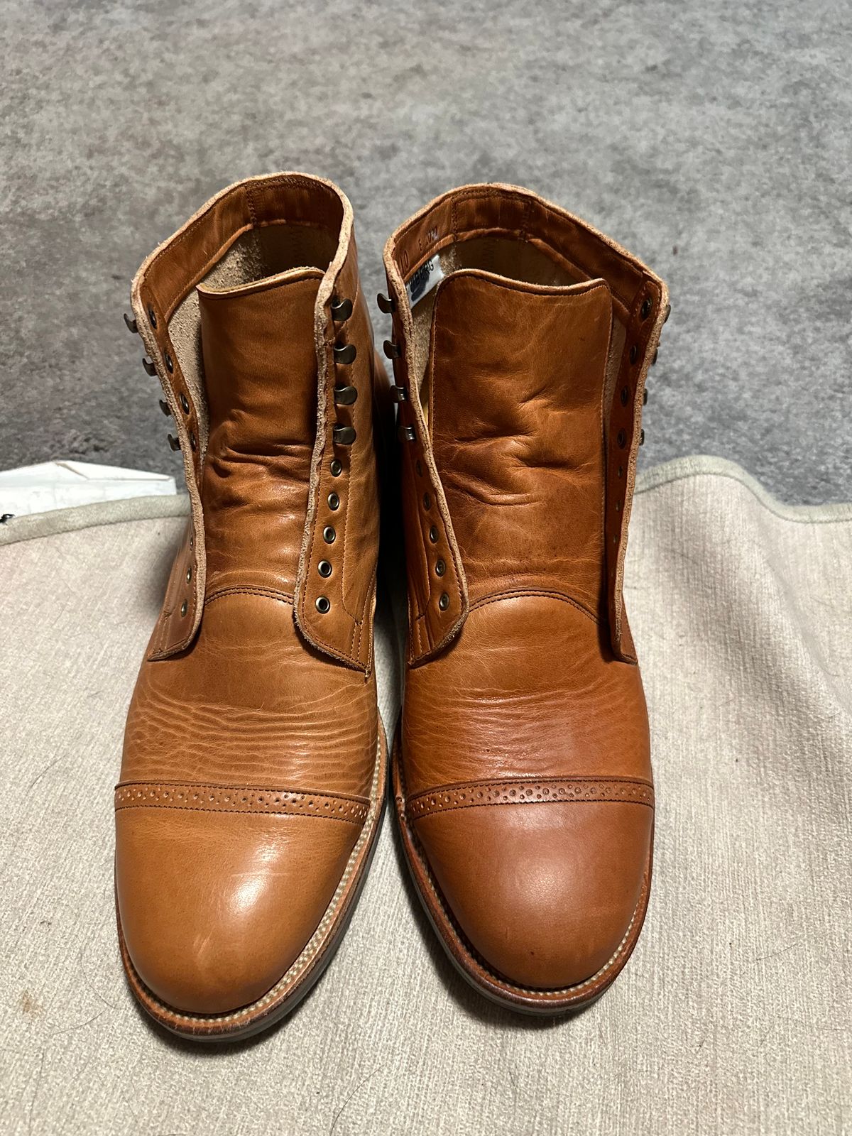 Photo by ds on March 8, 2025 of the Viberg Service Boot in Horween Natural Dublin.