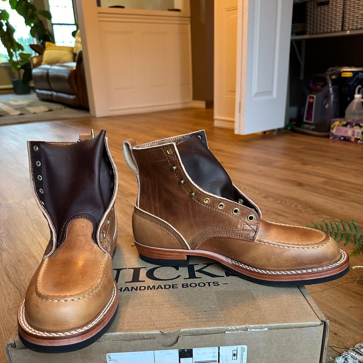 Photo by ds on August 5, 2024 of the Nicks MTO in Horween Natural Dublin.