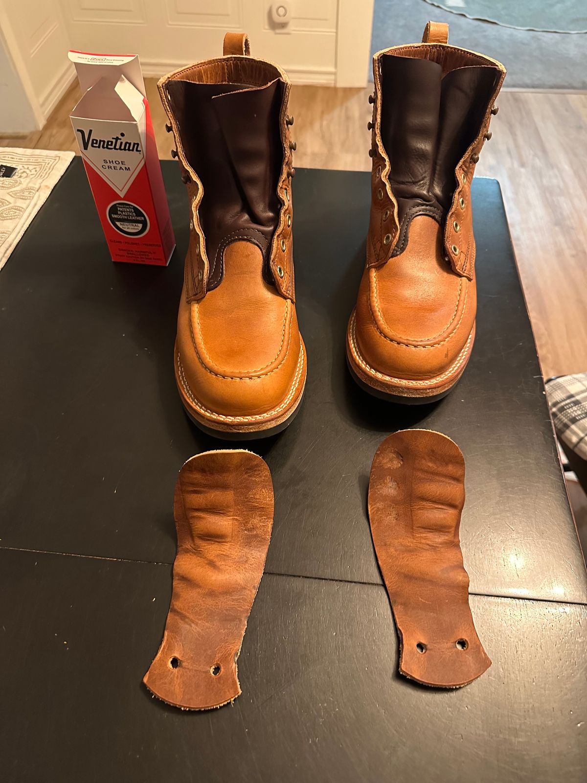 Photo by ds on November 15, 2024 of the Nicks MTO in Horween Natural Dublin.