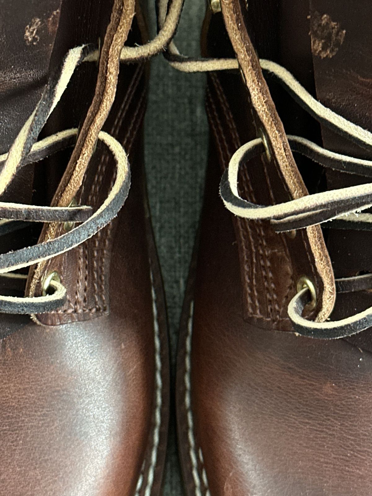 Photo by ds on April 3, 2024 of the Nicks AL64 in Italian Brown Cypress.