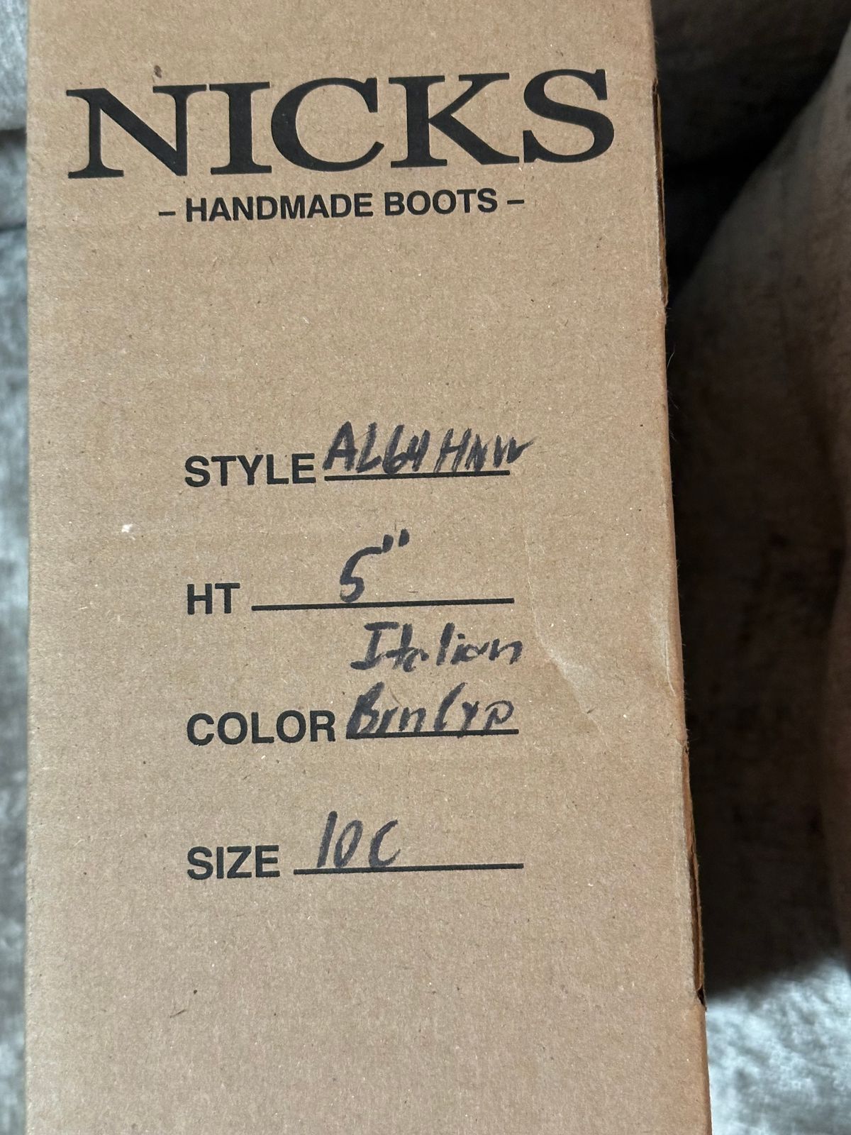 Photo by ds on April 3, 2024 of the Nicks AL64 in Italian Brown Cypress.