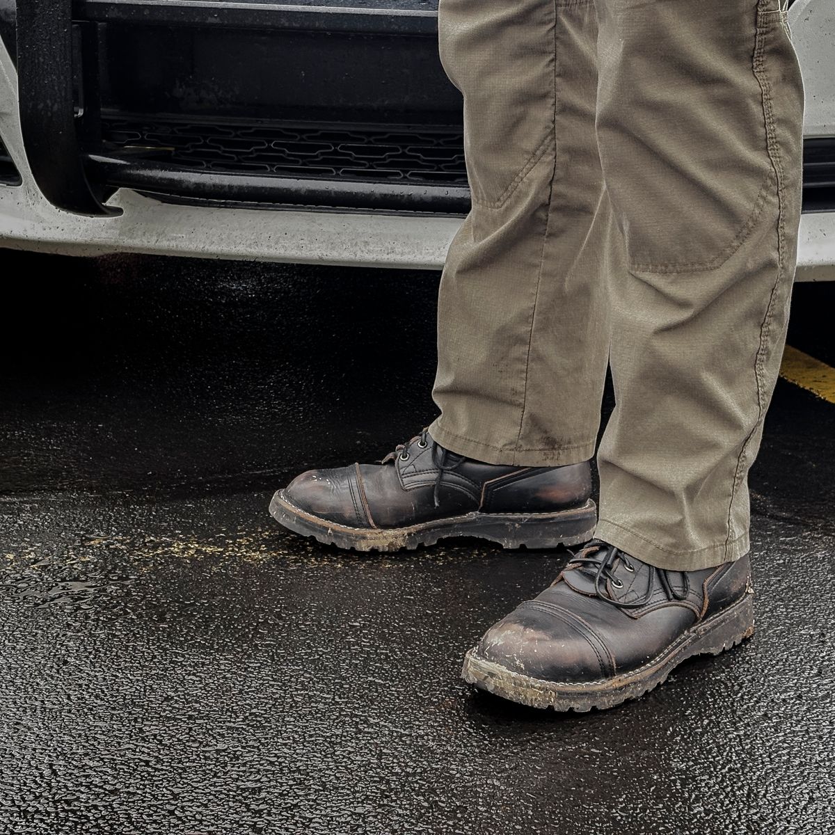 Photo by domestictourist on January 6, 2025 of the Nicks Handmade Boots 365 Stitchdown MTO in Horween Black Chromexcel.