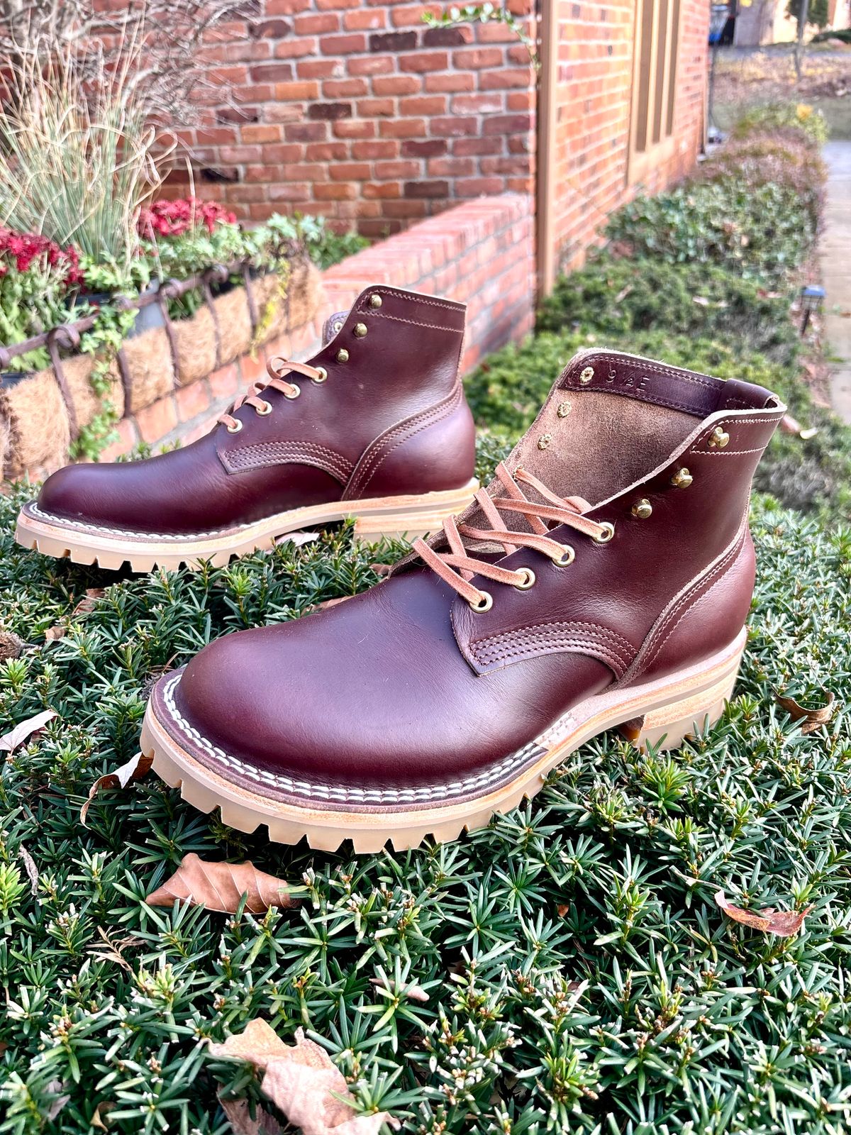 Photo by Sober_And_Faded on November 6, 2025 of the Nicks Ivan in Shackleton Brown.