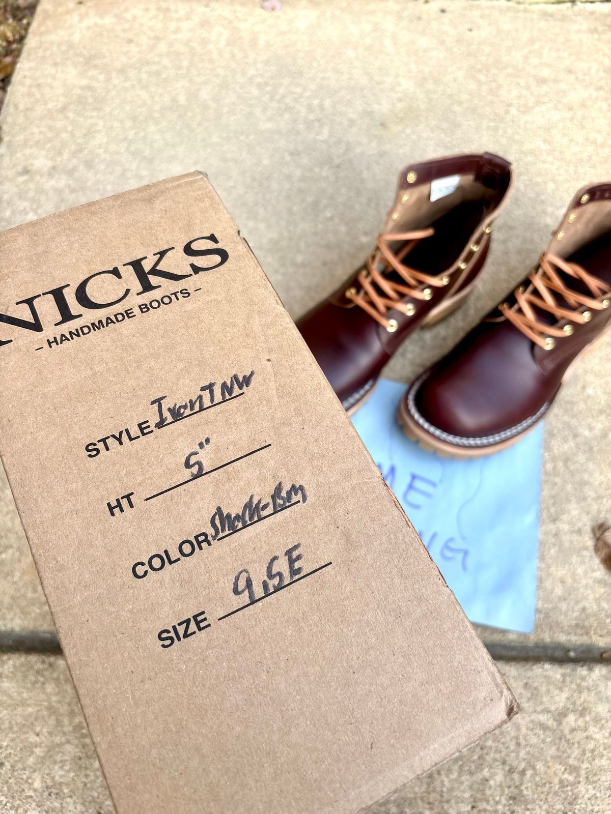 Photo by Sober_And_Faded on November 6, 2025 of the Nicks Ivan in Shackleton Brown.