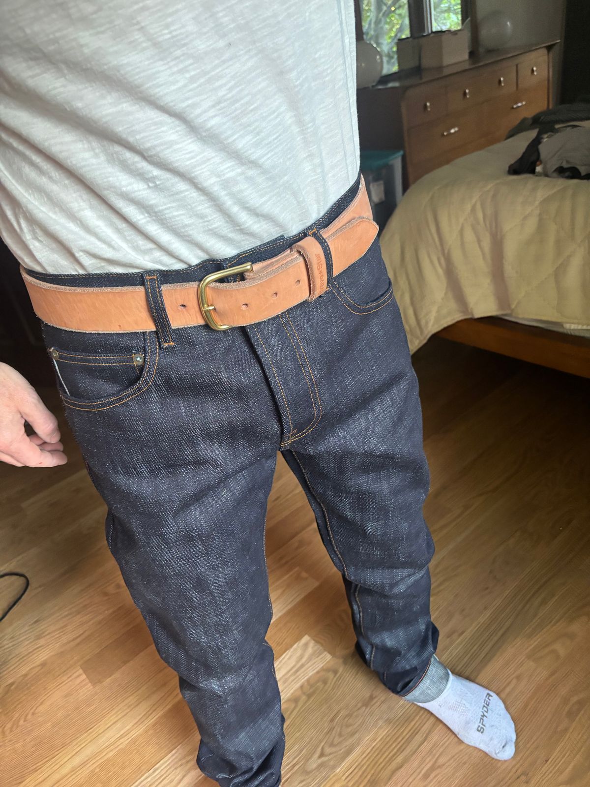 Photo by Sober_And_Faded on June 29, 2025 of the Brave Star Raw Leather Belt - 3 Month Update in Unknown Natural Veg Tan.