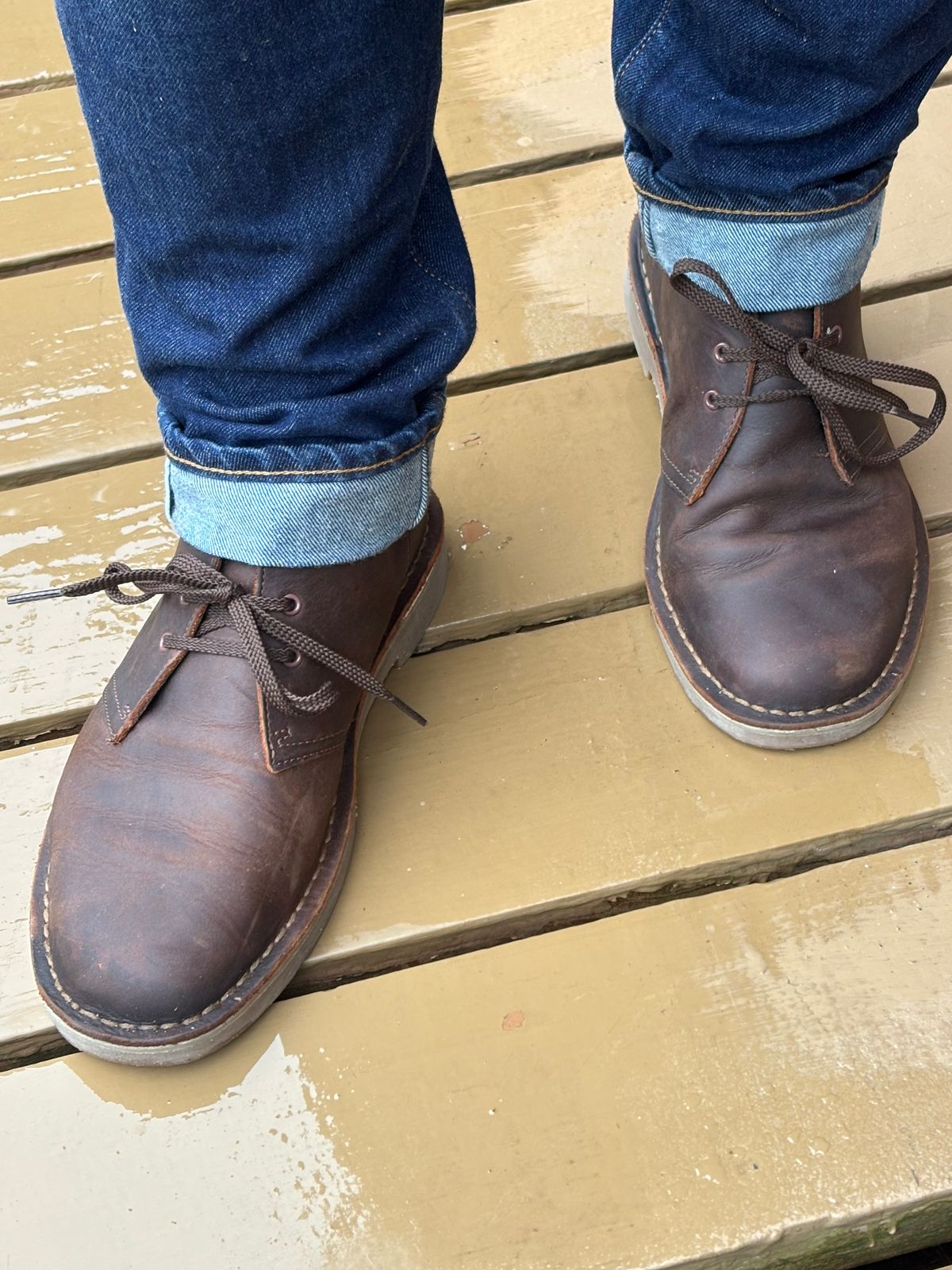 Photo by Sober_And_Faded on August 19, 2025 of the Clarks Bushacre 3 in Dark Brown Beeswax.