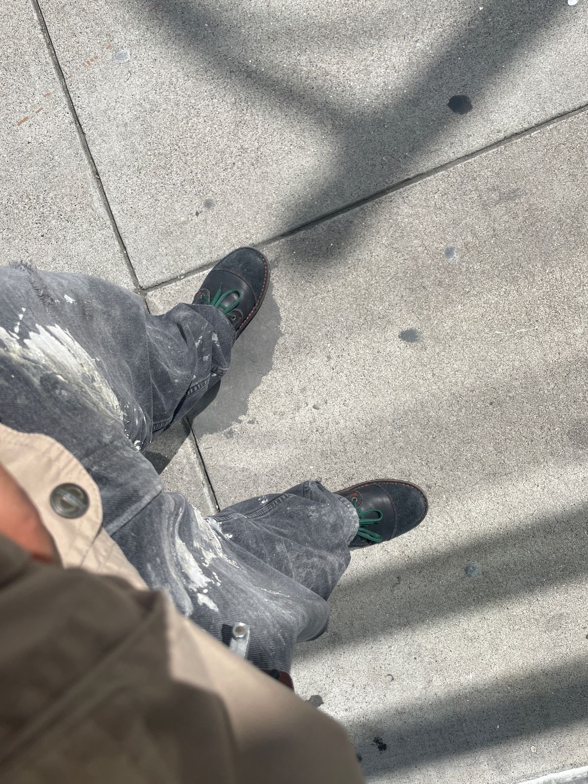 Photo by natanjp on March 30, 2025 of the Jim Green Turbo Vellie in Black Full Grain.