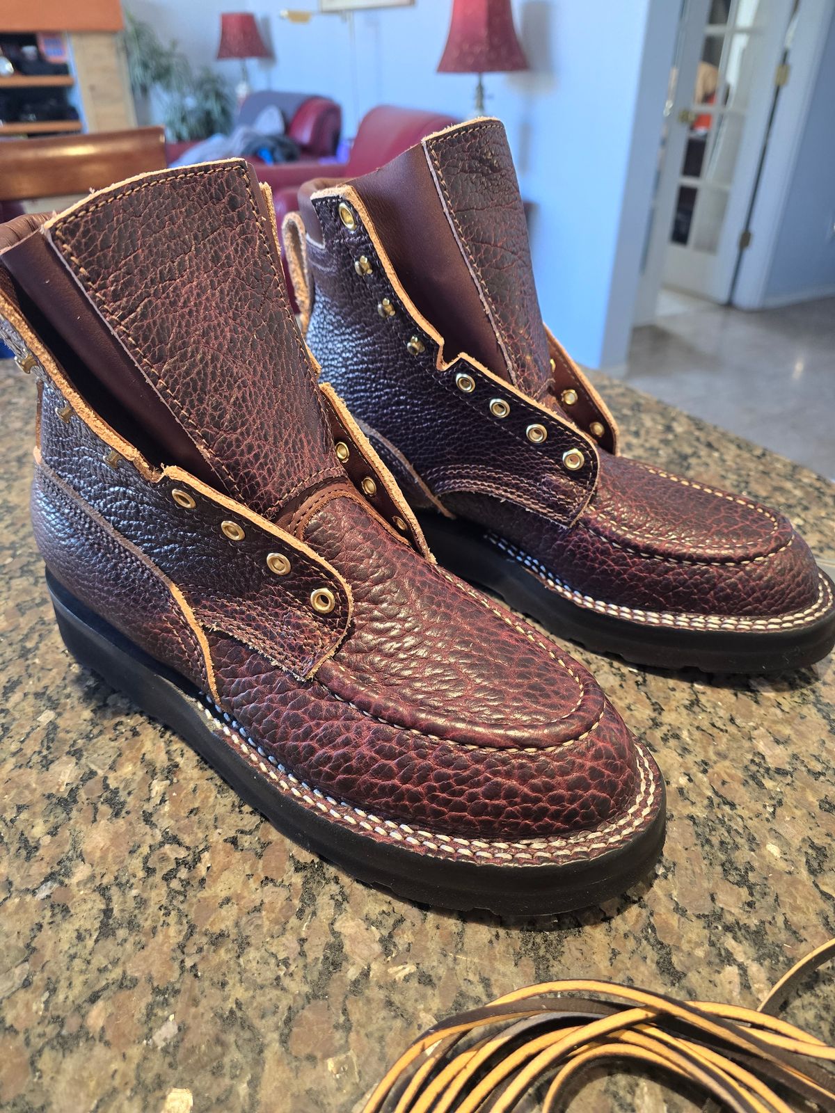 Photo by gtealcr on March 14, 2026 of the Nicks Wood Butcher in Horween Yellowstone #8.