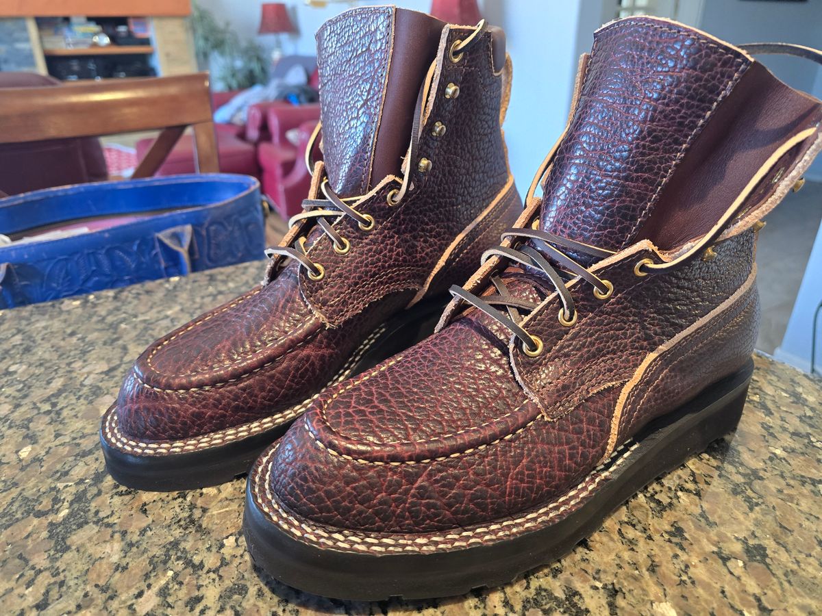 Photo by gtealcr on March 14, 2026 of the Nicks Wood Butcher in Horween Yellowstone #8.