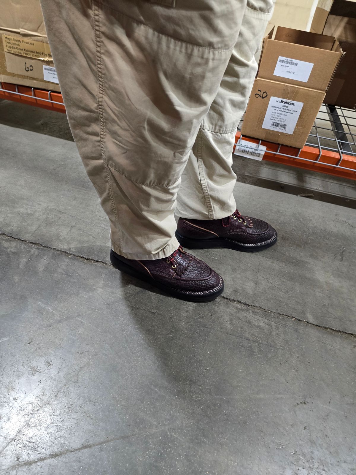 Photo by gtealcr on April 17, 2026 of the Nicks Wood Butcher in Horween Yellowstone #8.