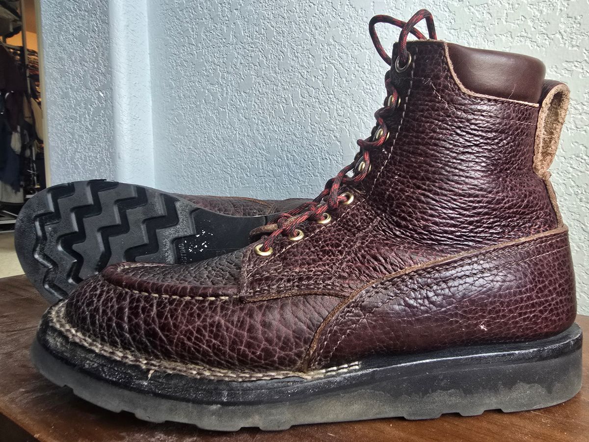 Photo by gtealcr on June 8, 2026 of the Nicks Wood Butcher in Horween Yellowstone #8.