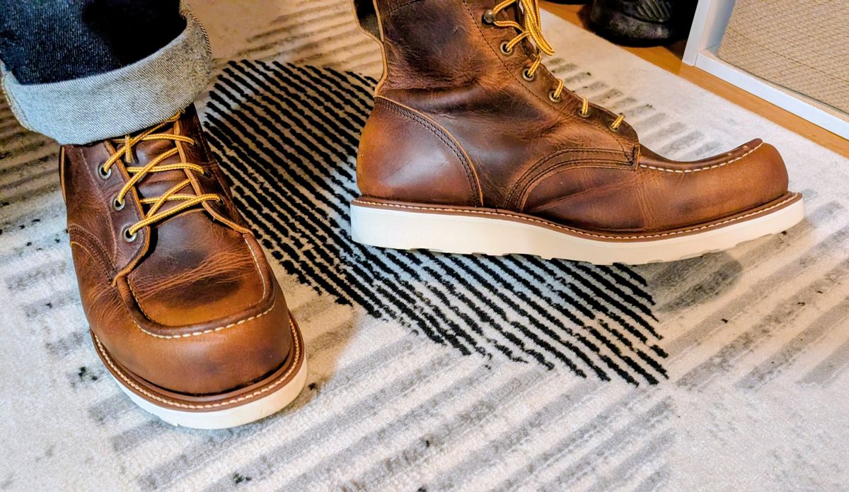 Photo by RustLust on November 13, 2025 of the Truman Moc Toe in Seidel Tobacco Snakebite.