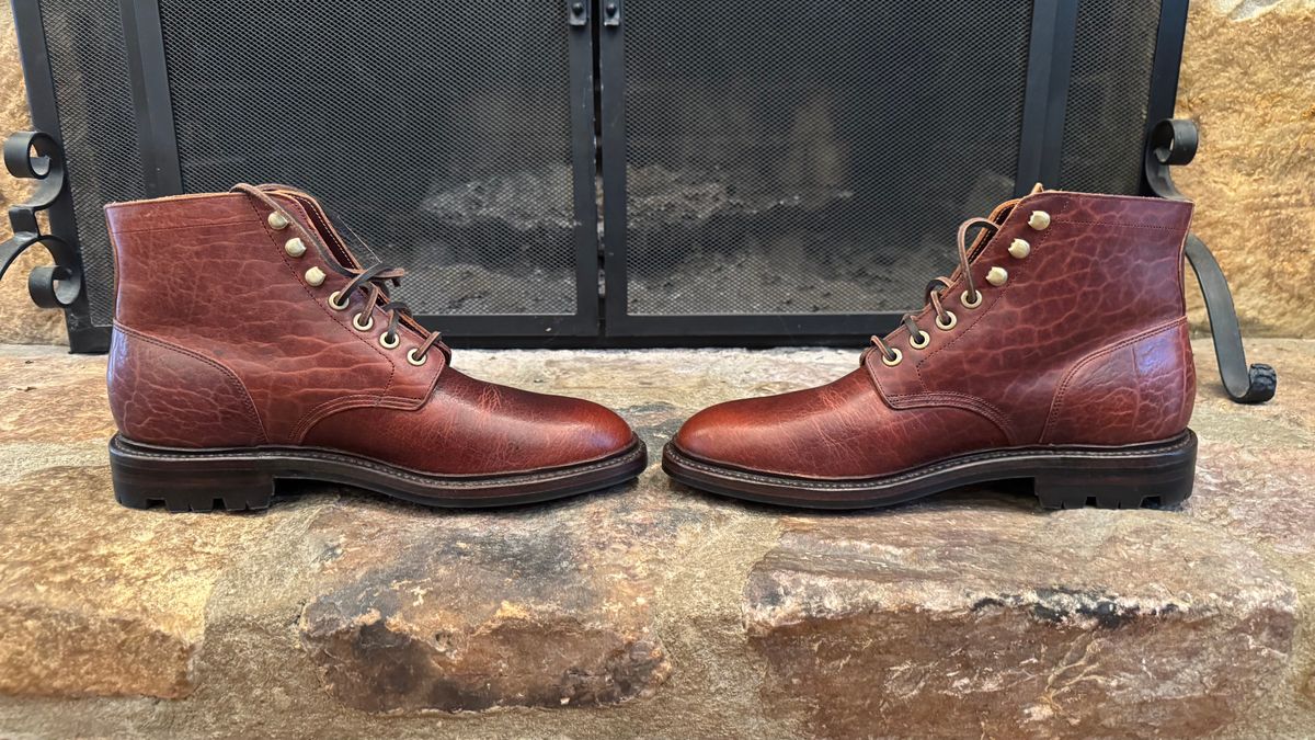 Photo by bigsmallies on November 1, 2024 of the Grant Stone Diesel Boot in Seidel Walnut Bison.