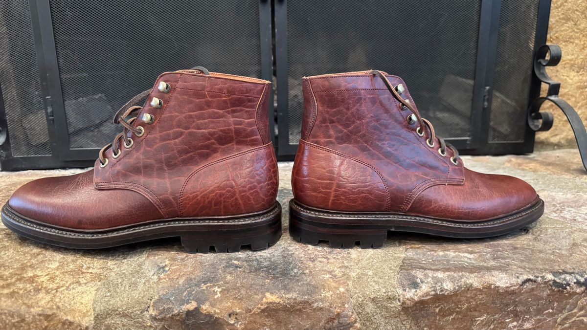 Photo by bigsmallies on November 1, 2024 of the Grant Stone Diesel Boot in Seidel Walnut Bison.