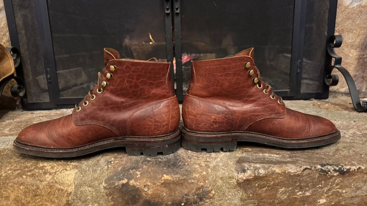 Photo by bigsmallies on January 5, 2025 of the Grant Stone Diesel Boot in Seidel Walnut Bison.