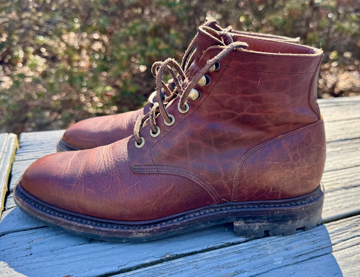 Photo by bigsmallies on March 2, 2025 of the Grant Stone Diesel Boot in Seidel Walnut Bison.
