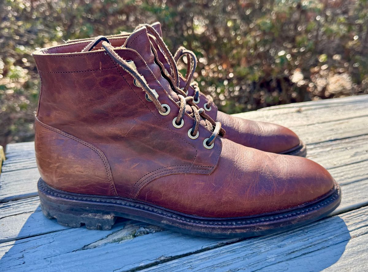 Photo by bigsmallies on March 2, 2025 of the Grant Stone Diesel Boot in Seidel Walnut Bison.